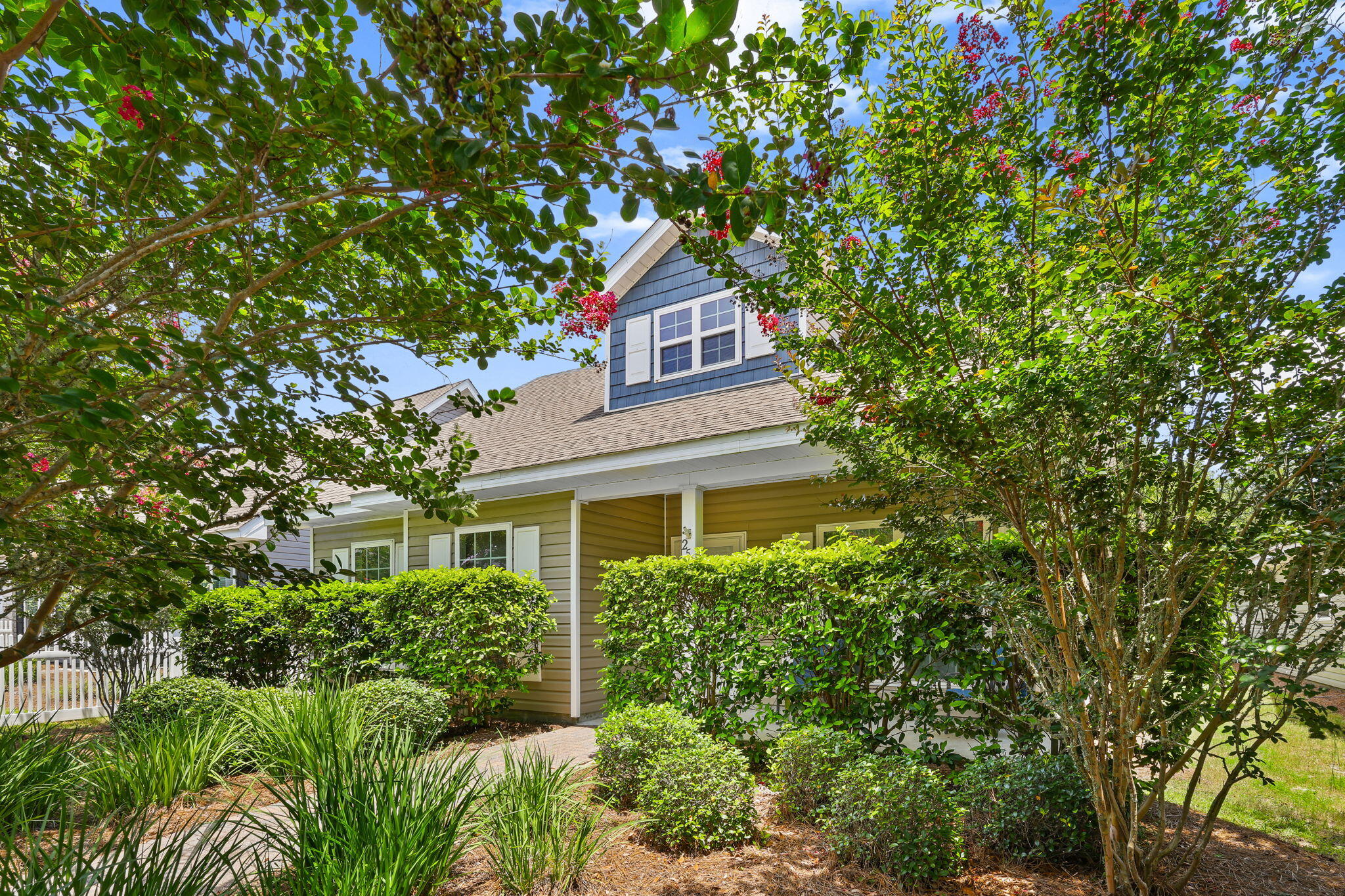 HAMMOCK BAY - Residential