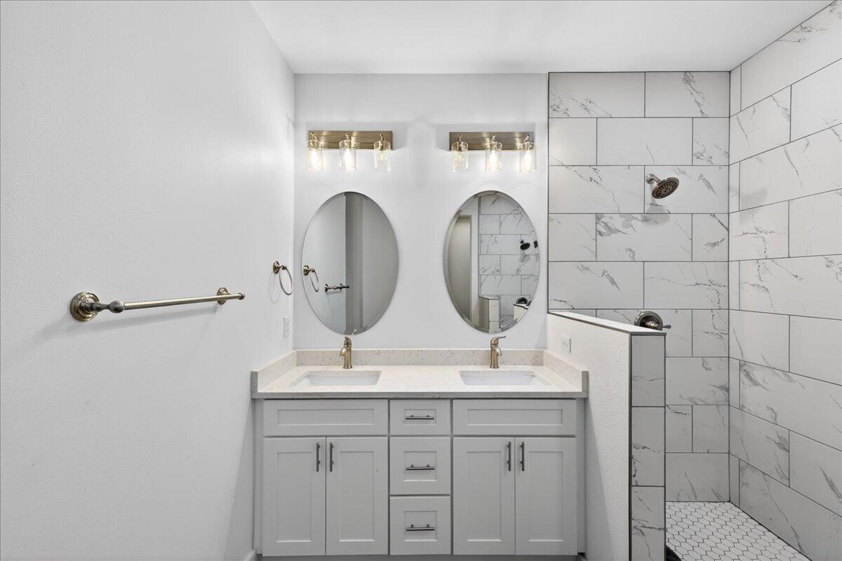 BROOKS ADDN TO FORT WALTON BEACH - Residential
