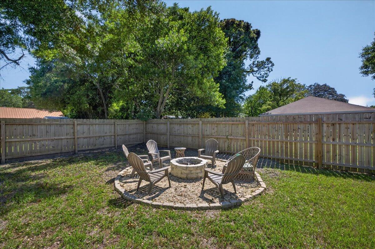 BROOKS ADDN TO FORT WALTON BEACH - Residential