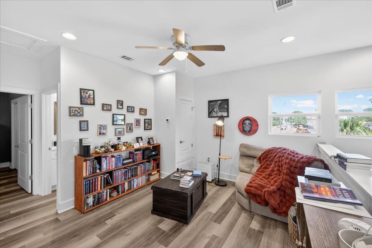 BROOKS ADDN TO FORT WALTON BEACH - Residential