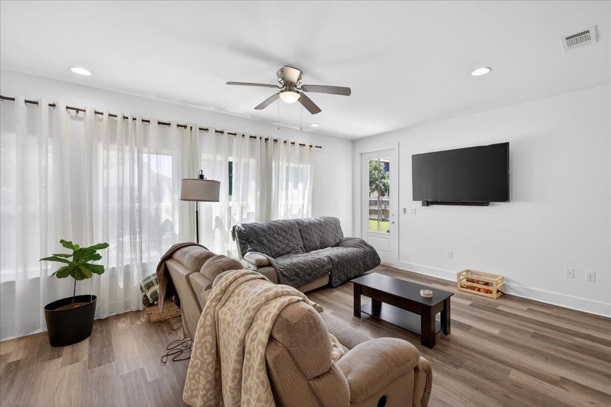 BROOKS ADDN TO FORT WALTON BEACH - Residential