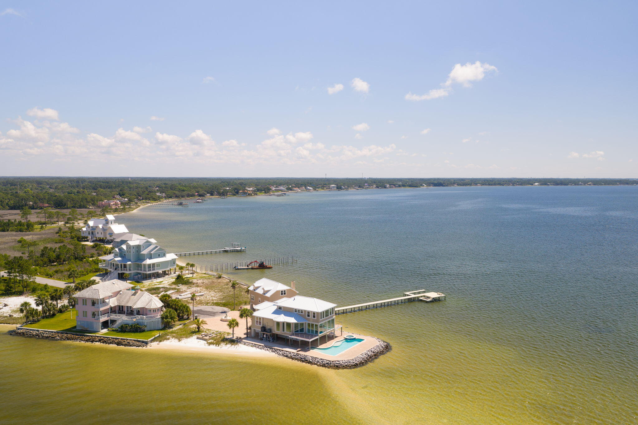 SANDY POINTE - Residential