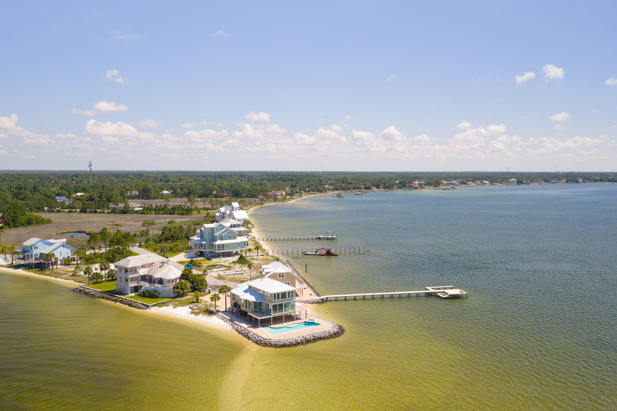 SANDY POINTE - Residential