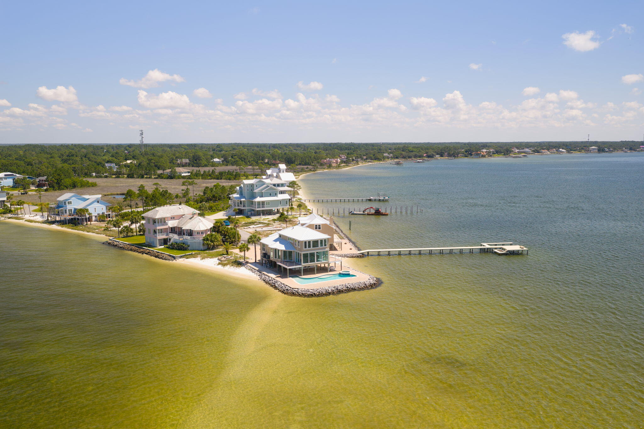 SANDY POINTE - Residential