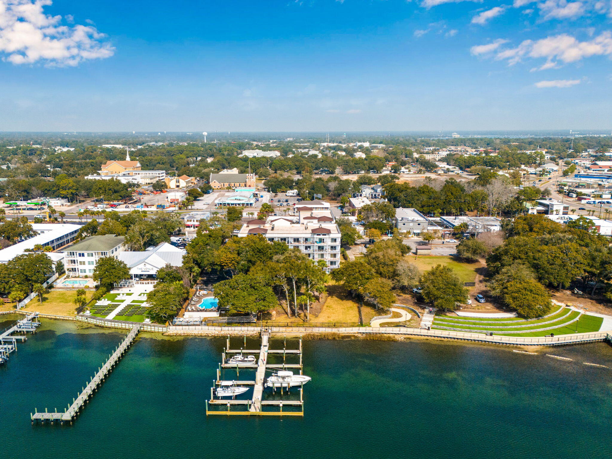 INDIANOLA ON THE WATER - Residential