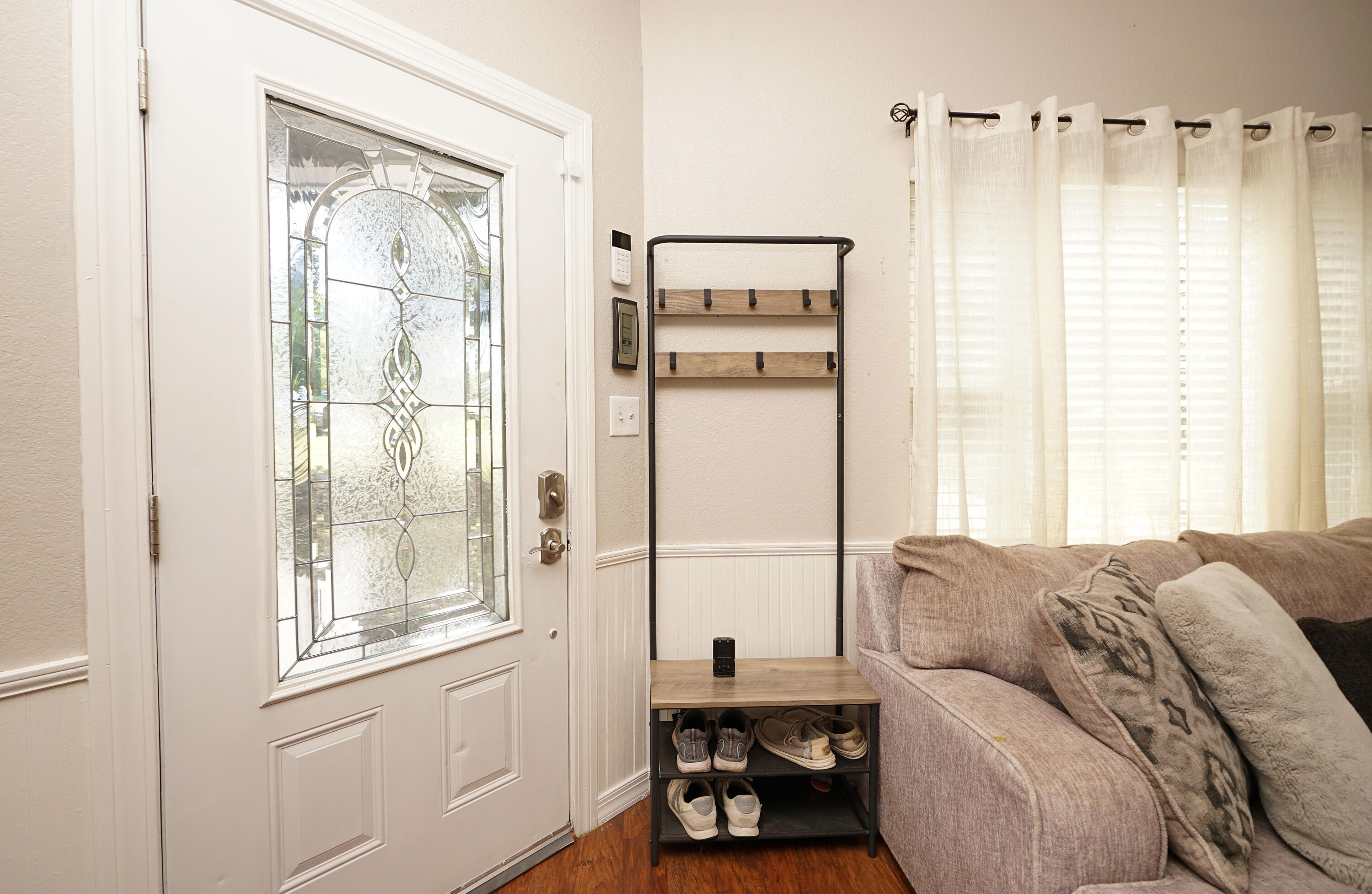 COUNTRYVIEW EST - Residential