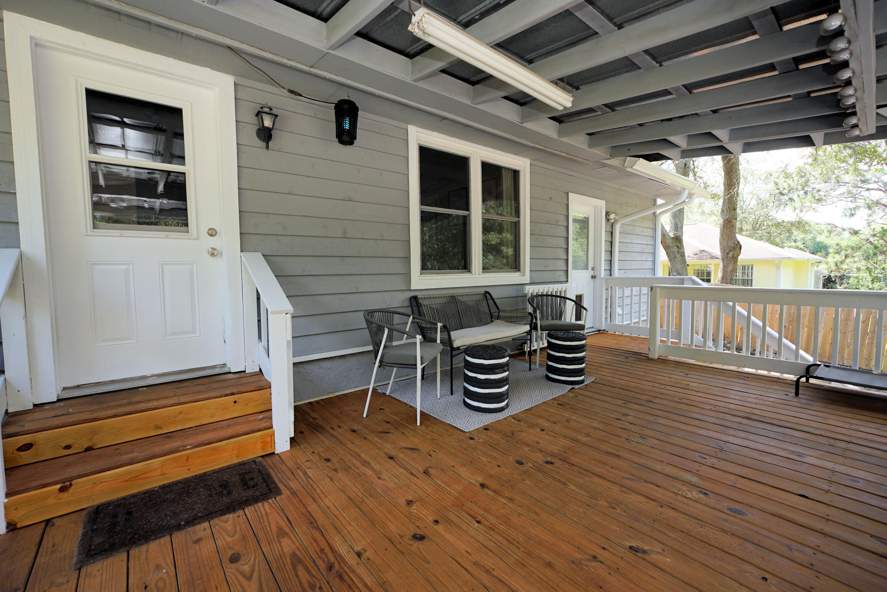 COUNTRYVIEW EST - Residential