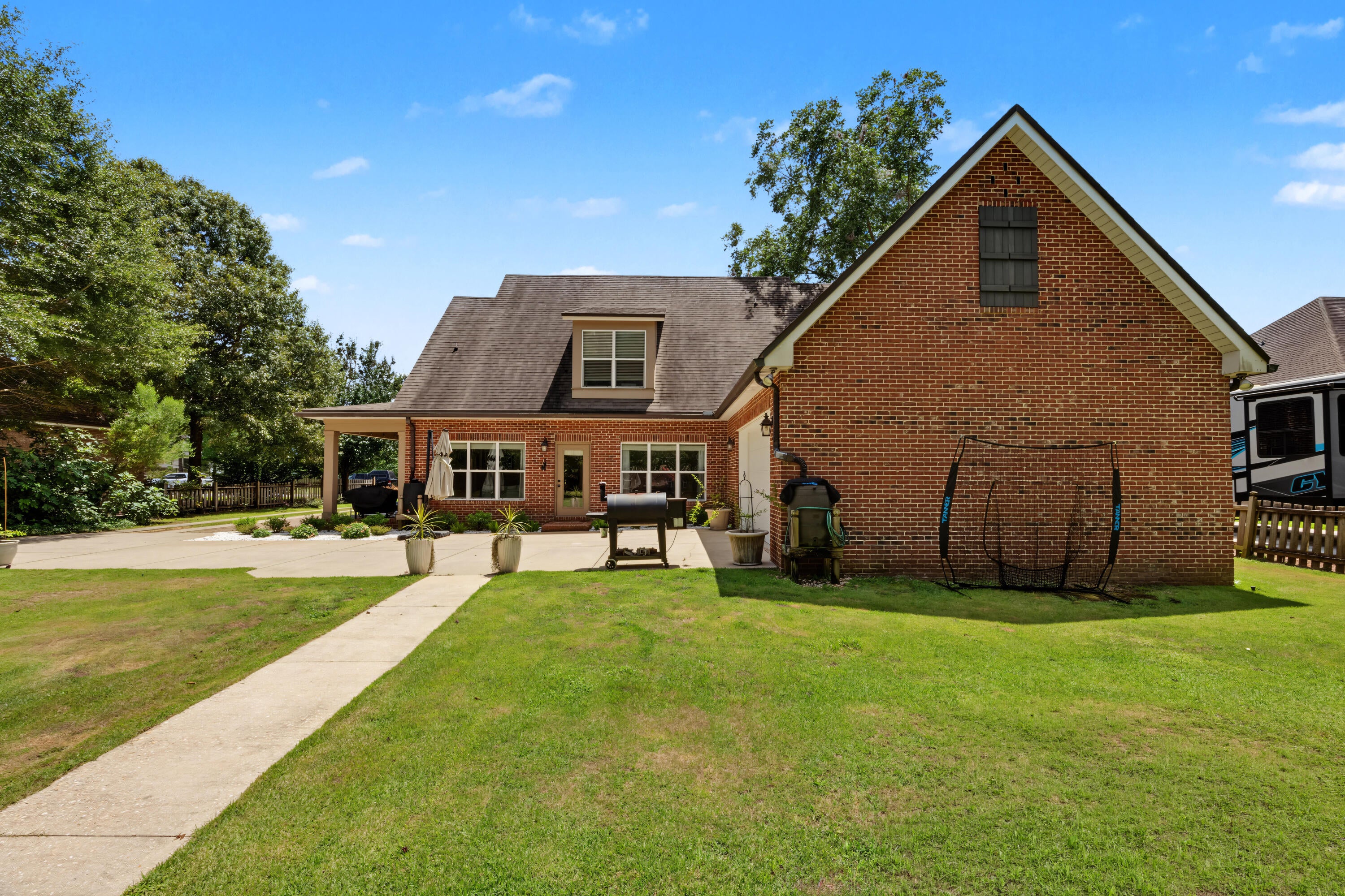 MILL CREEK ESTATES - Residential