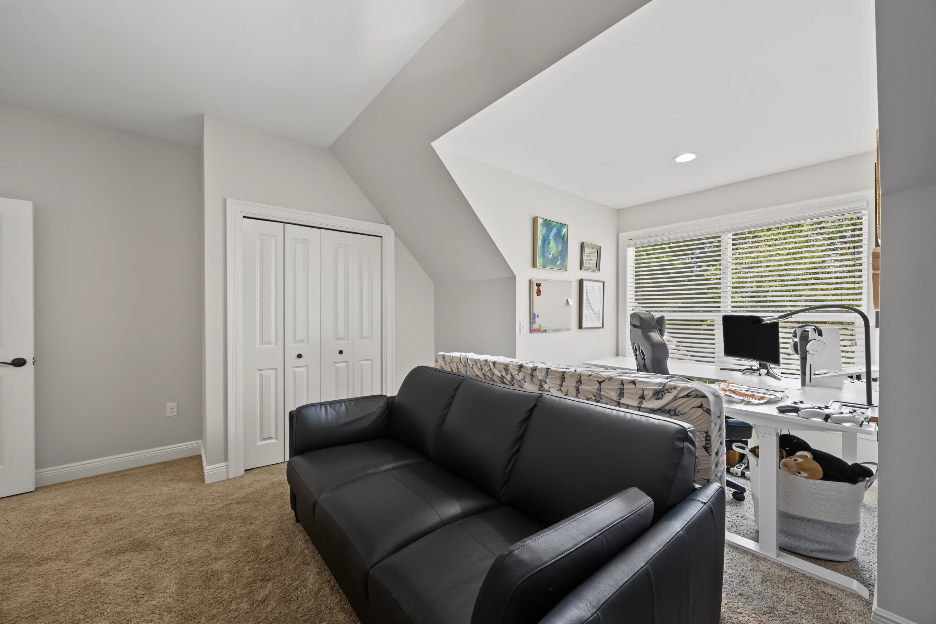 MILL CREEK ESTATES - Residential