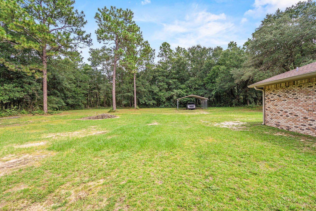 COUNTRY SQUIRE ESTATES - Residential
