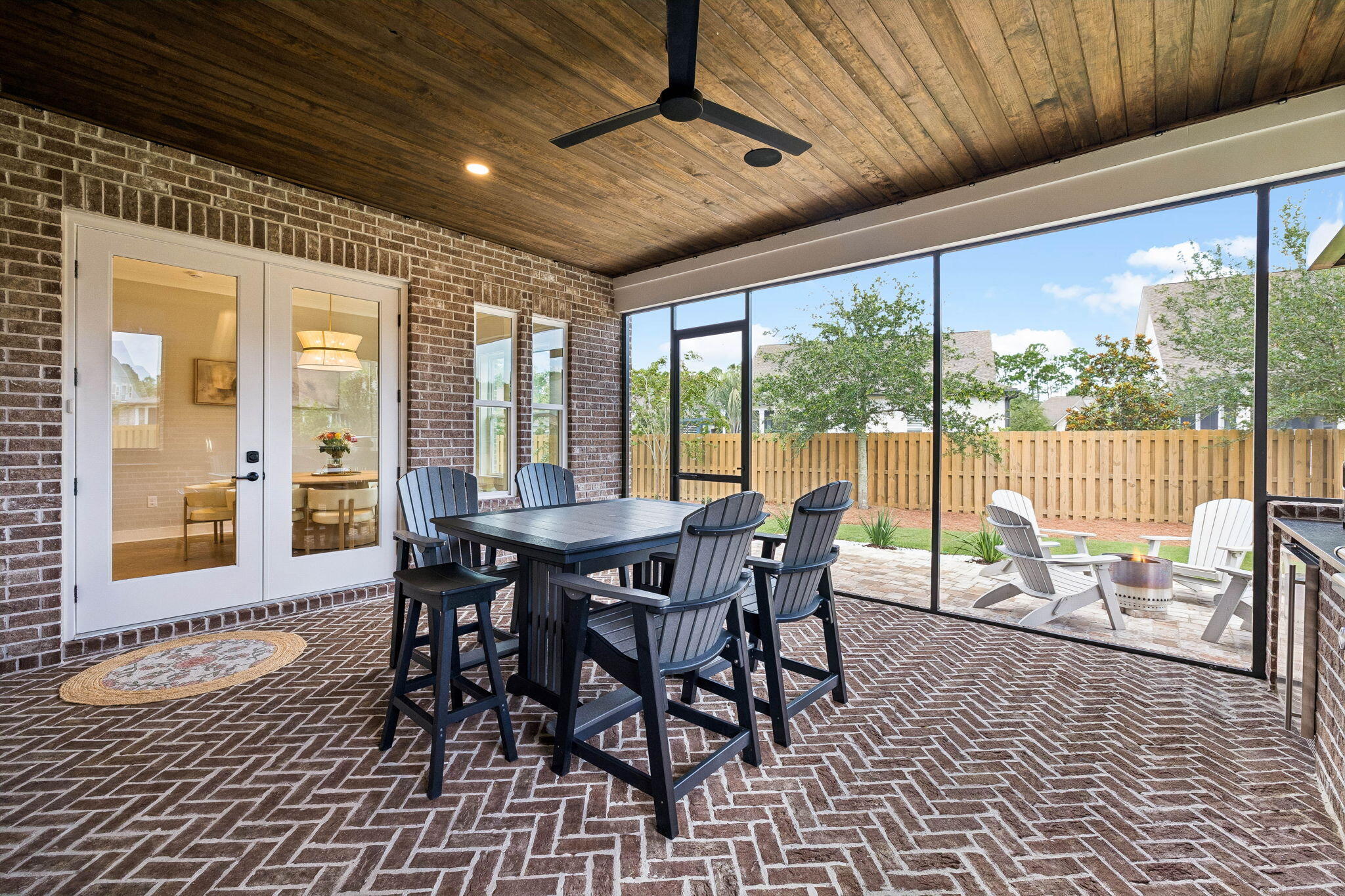 HAMMOCK BAY - Residential