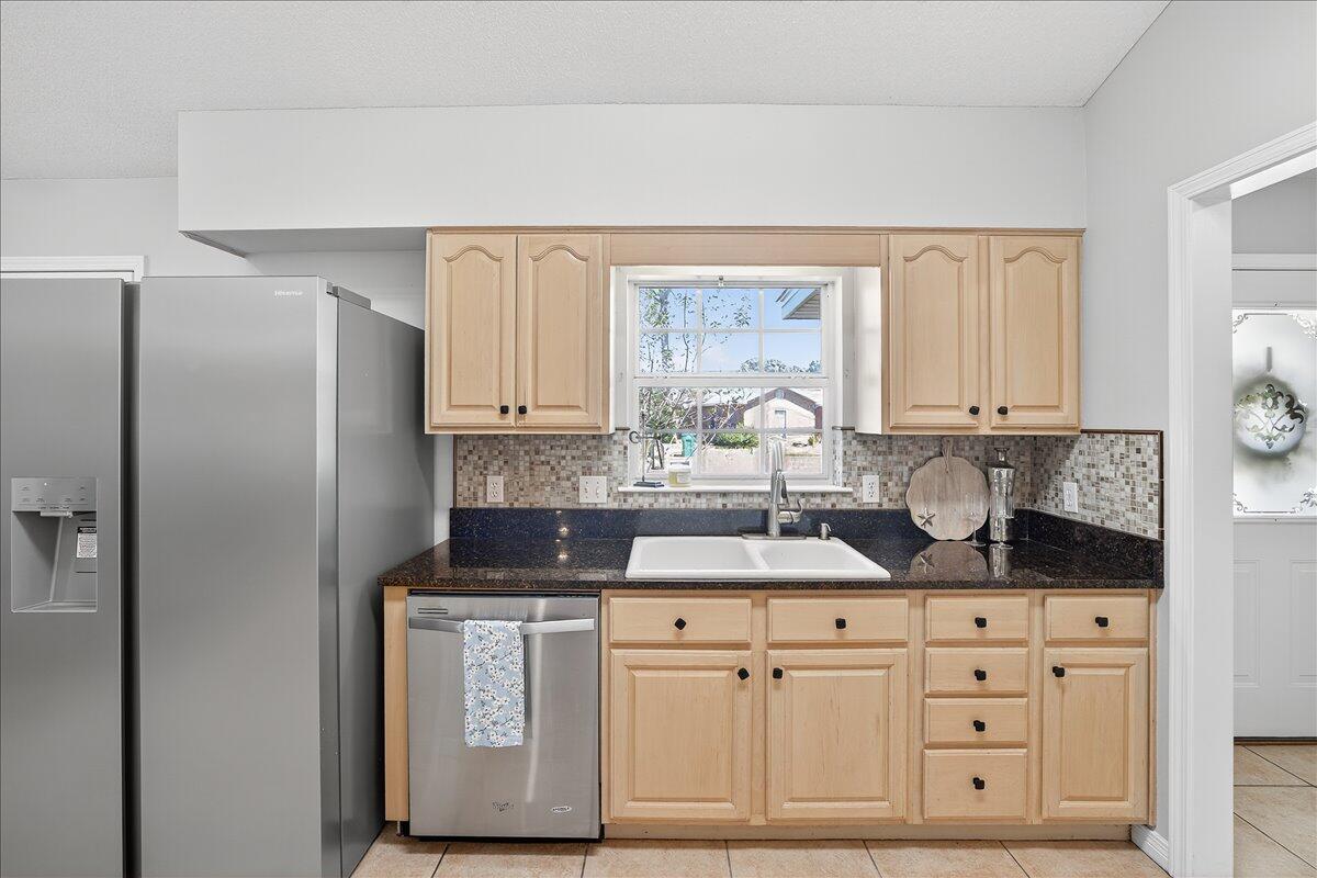 INDIAN TRAIL ESTATES - Residential