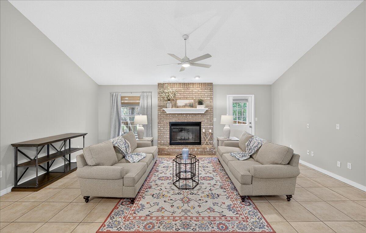 INDIAN TRAIL ESTATES - Residential