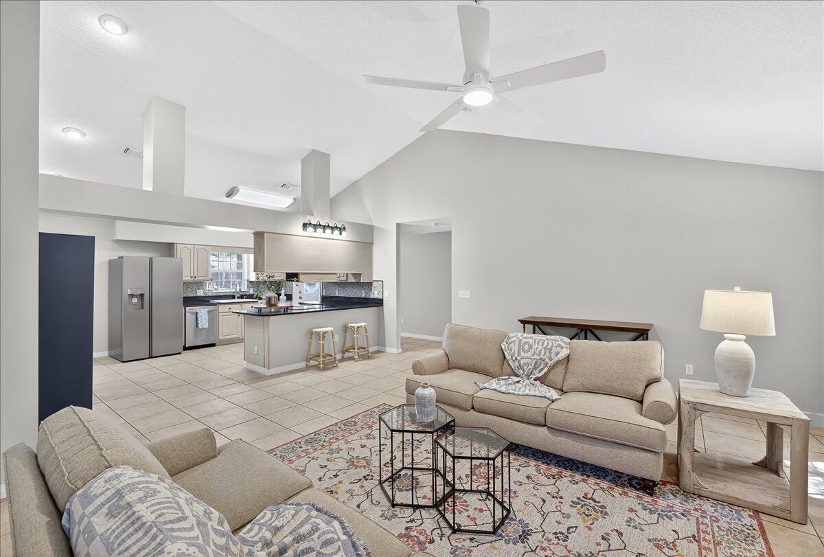 INDIAN TRAIL ESTATES - Residential