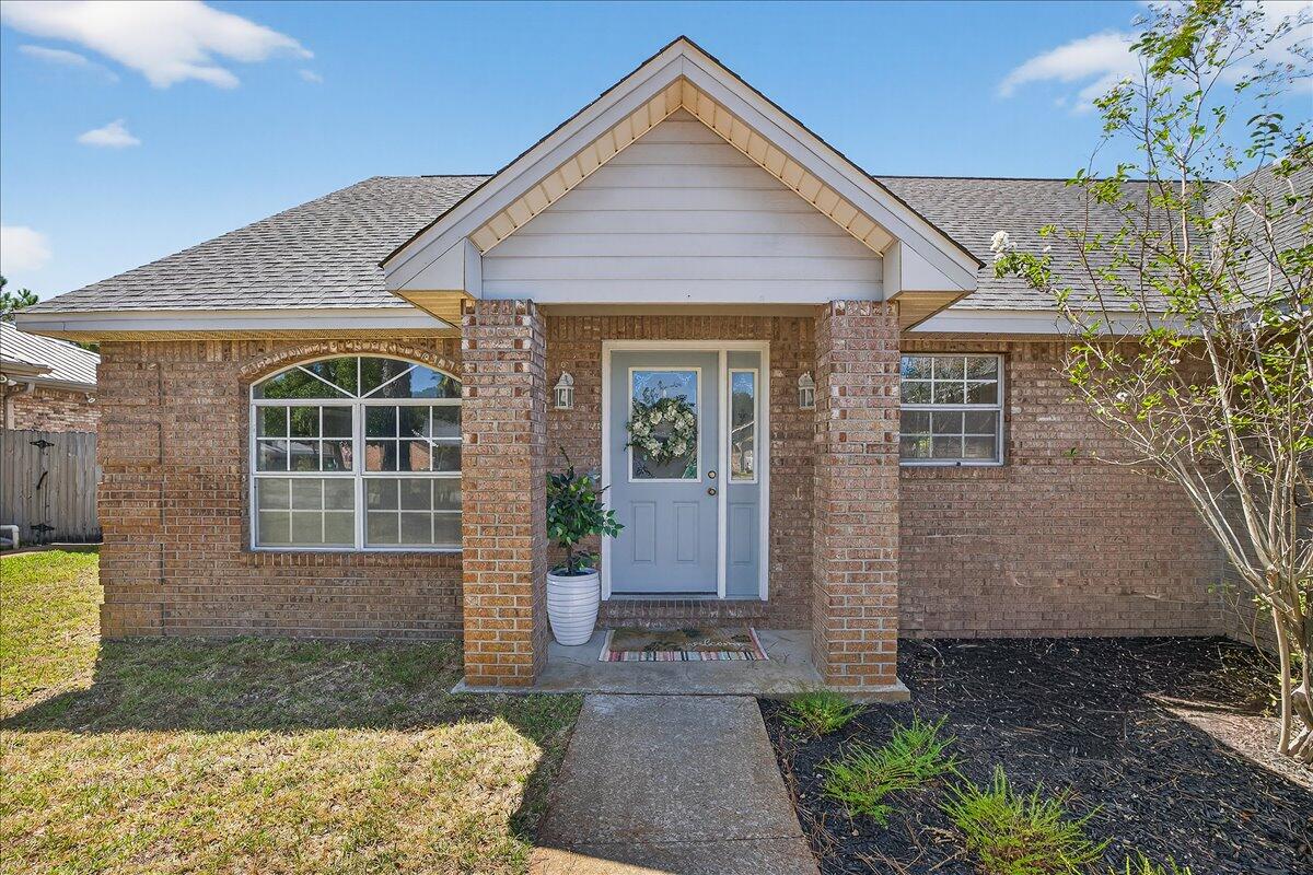 INDIAN TRAIL ESTATES - Residential
