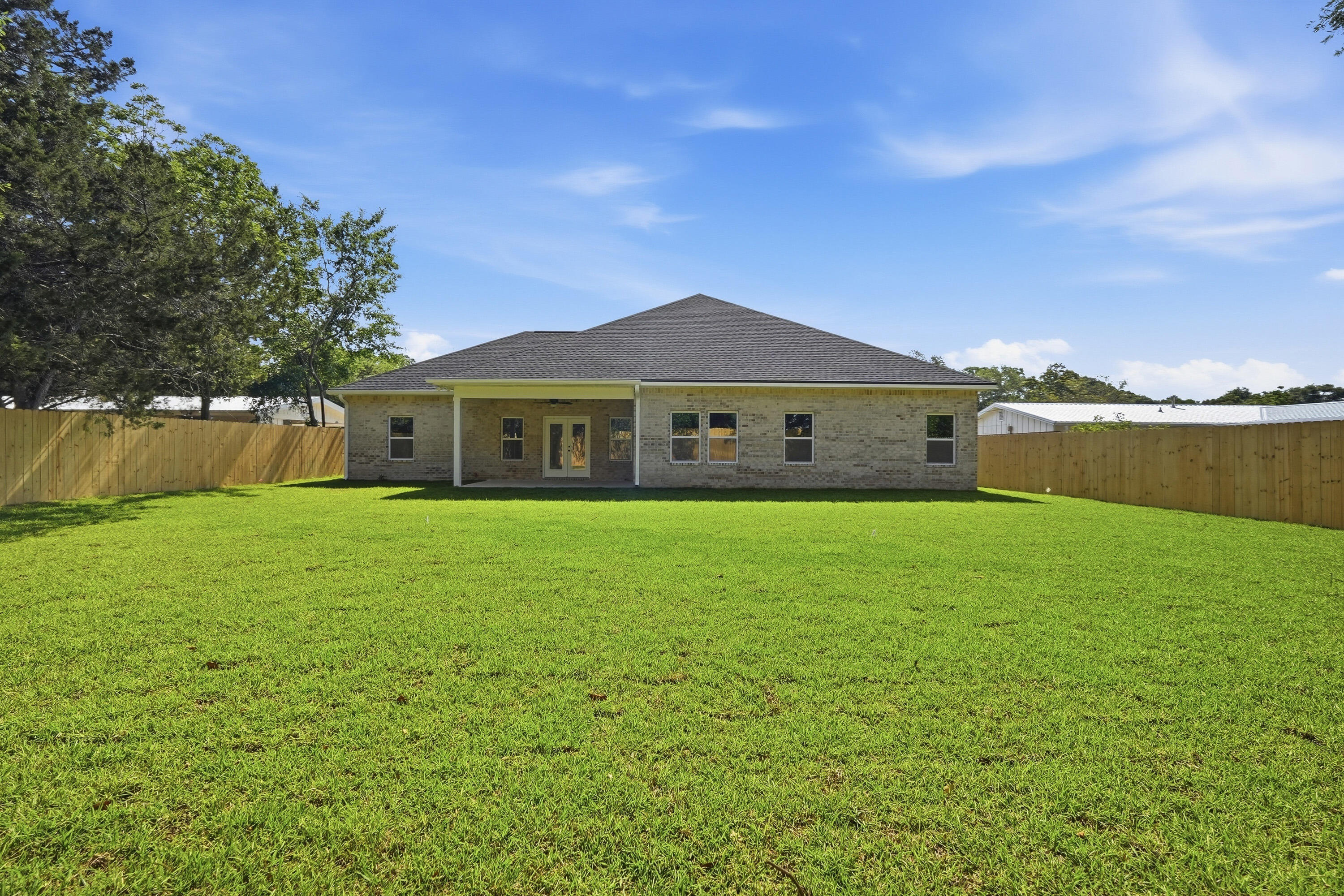 SANTASIA PARK LOT 5 BLK A - Residential