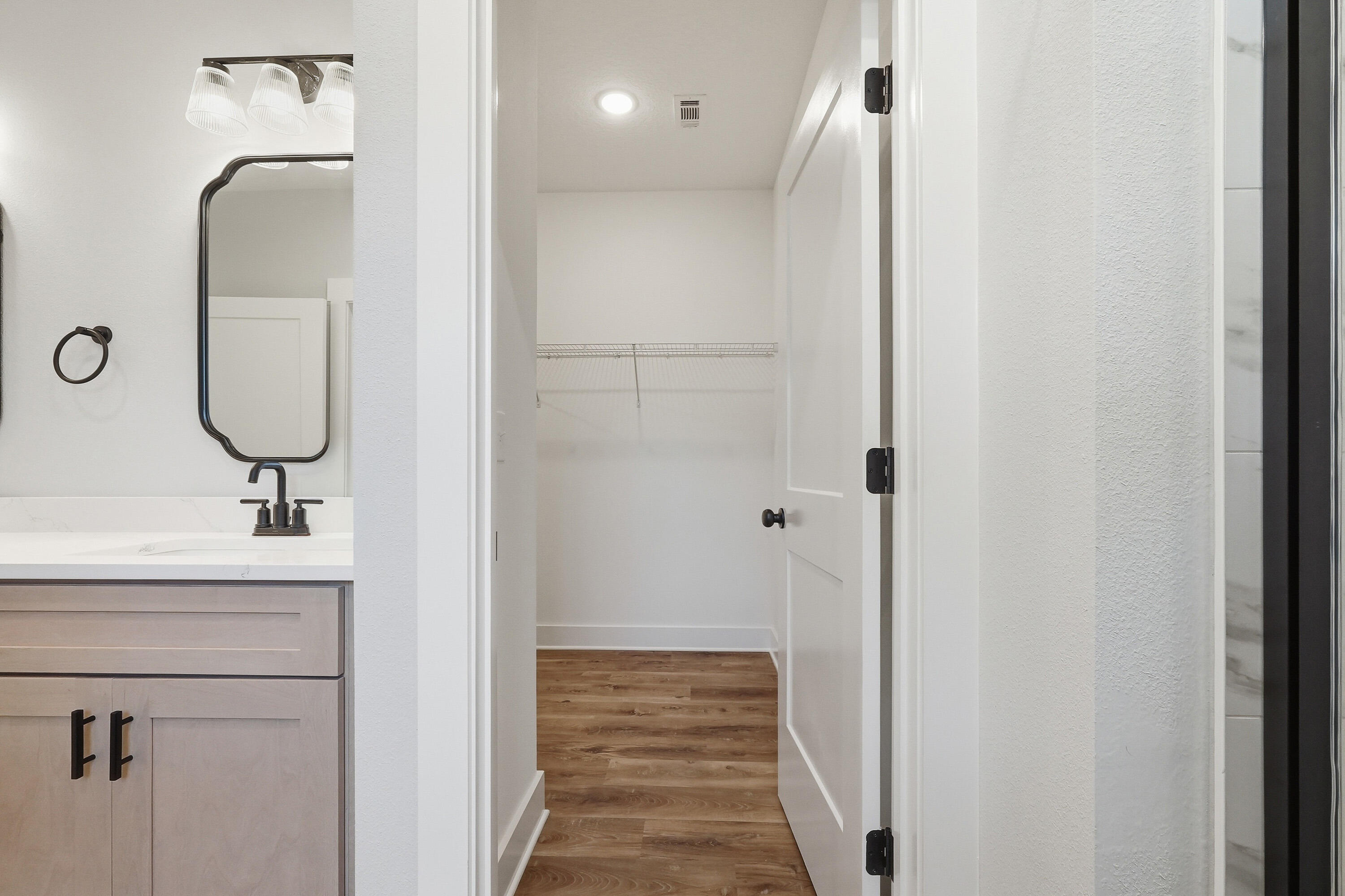 SANTASIA PARK LOT 5 BLK A - Residential
