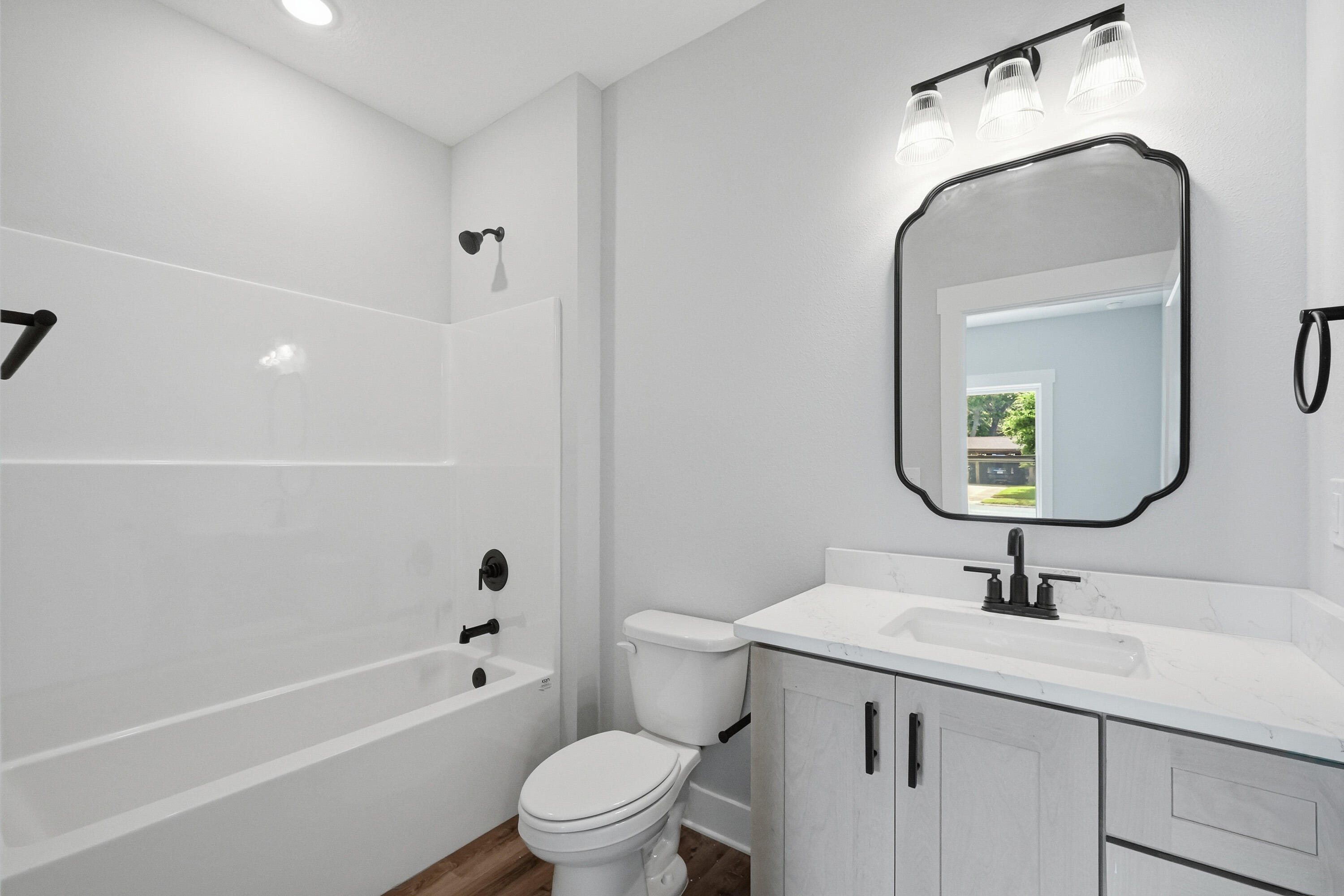 SANTASIA PARK LOT 5 BLK A - Residential