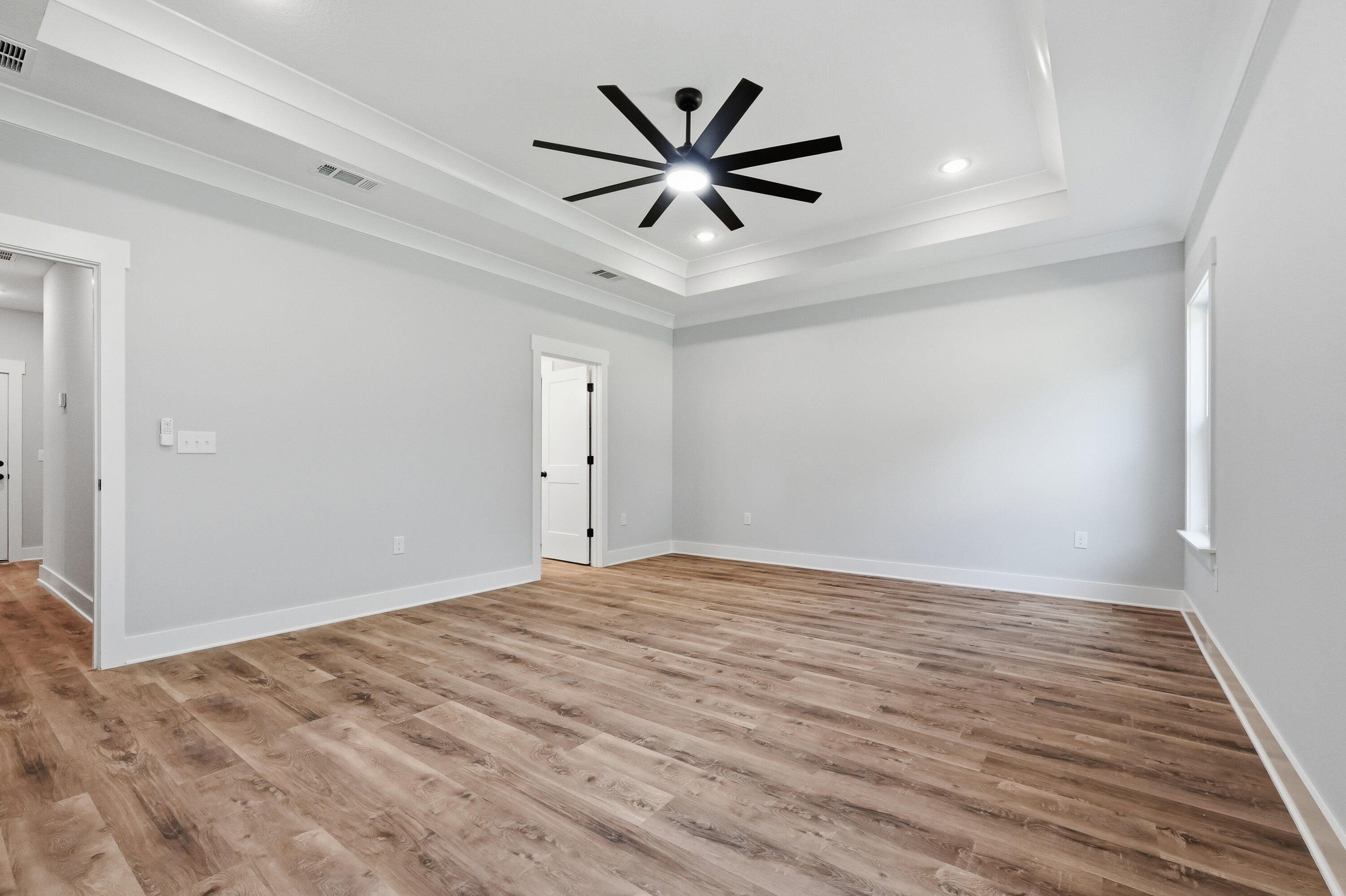 SANTASIA PARK LOT 5 BLK A - Residential