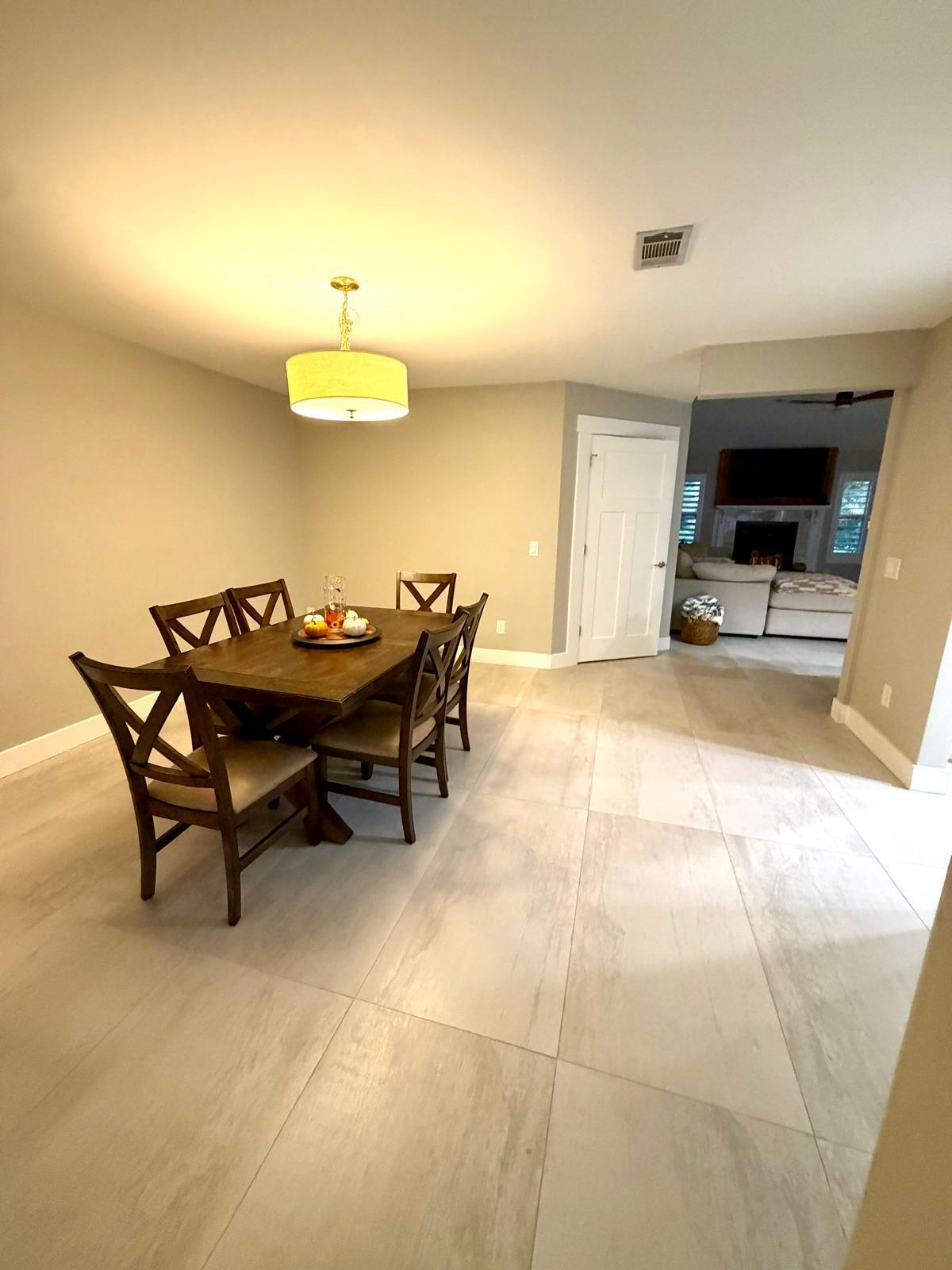 COUNTRY CLUB HARBOUR ESTATES - Residential