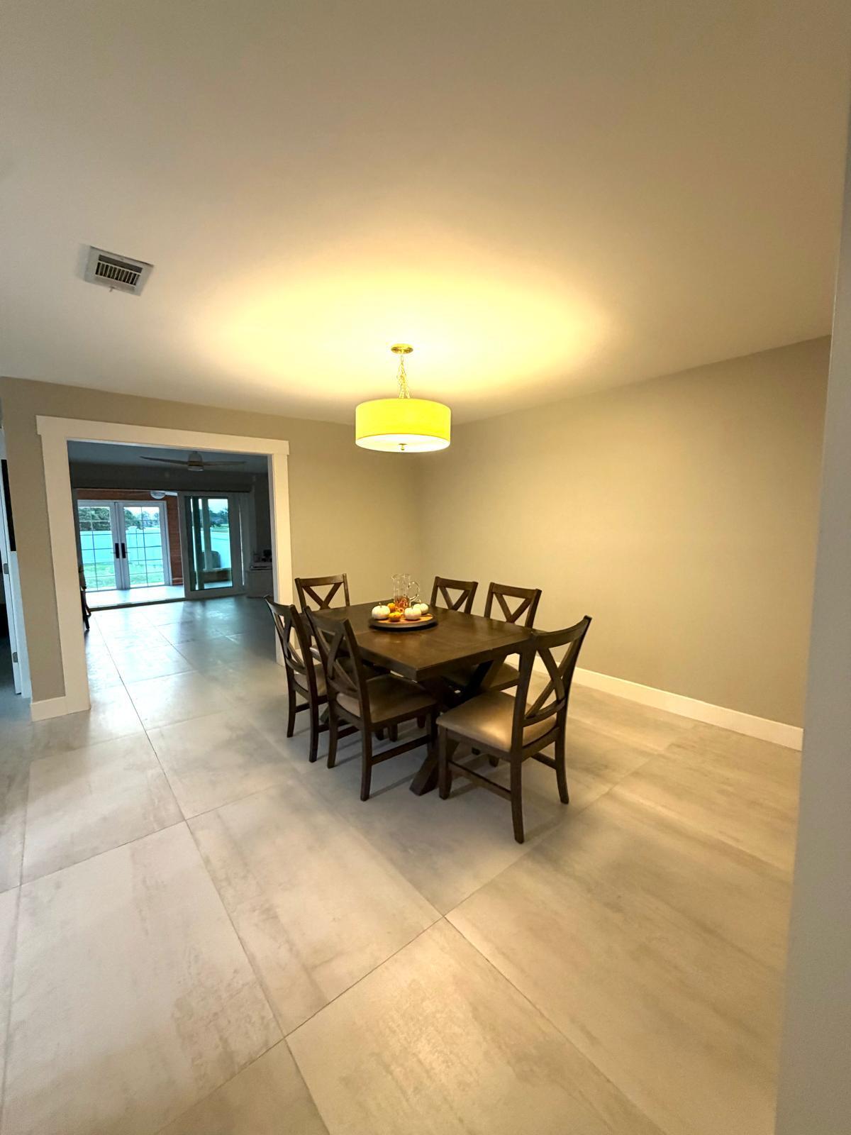 COUNTRY CLUB HARBOUR ESTATES - Residential