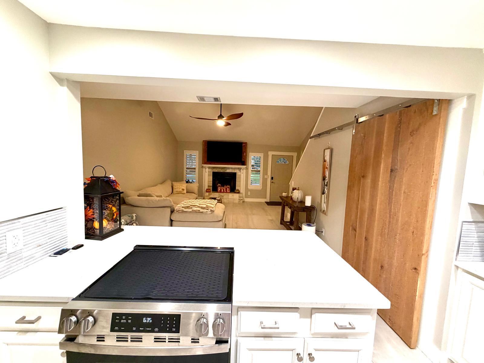 COUNTRY CLUB HARBOUR ESTATES - Residential