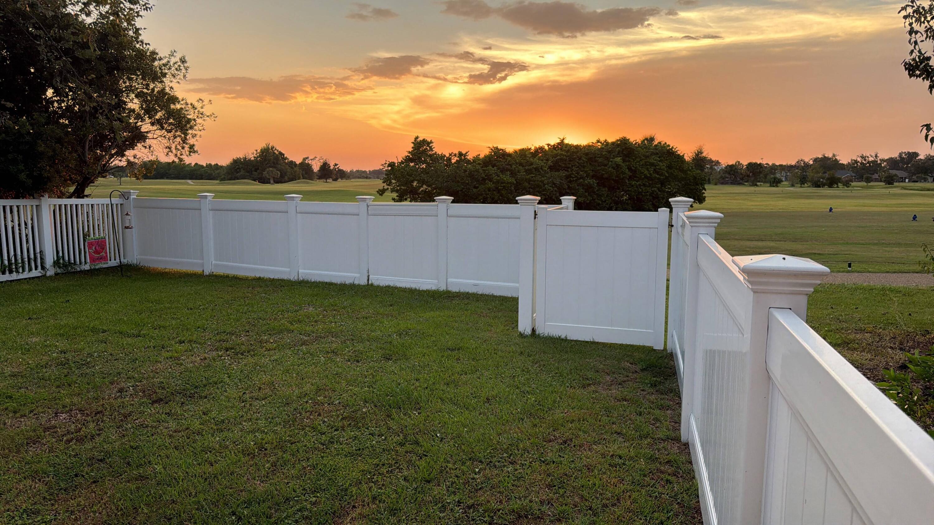 COUNTRY CLUB HARBOUR ESTATES - Residential