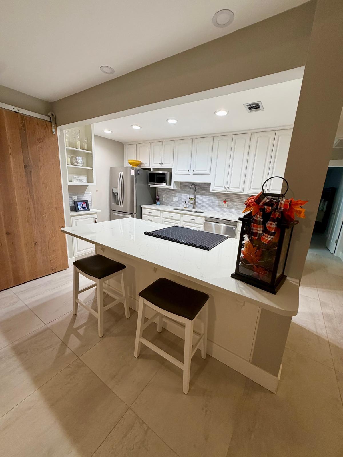 COUNTRY CLUB HARBOUR ESTATES - Residential