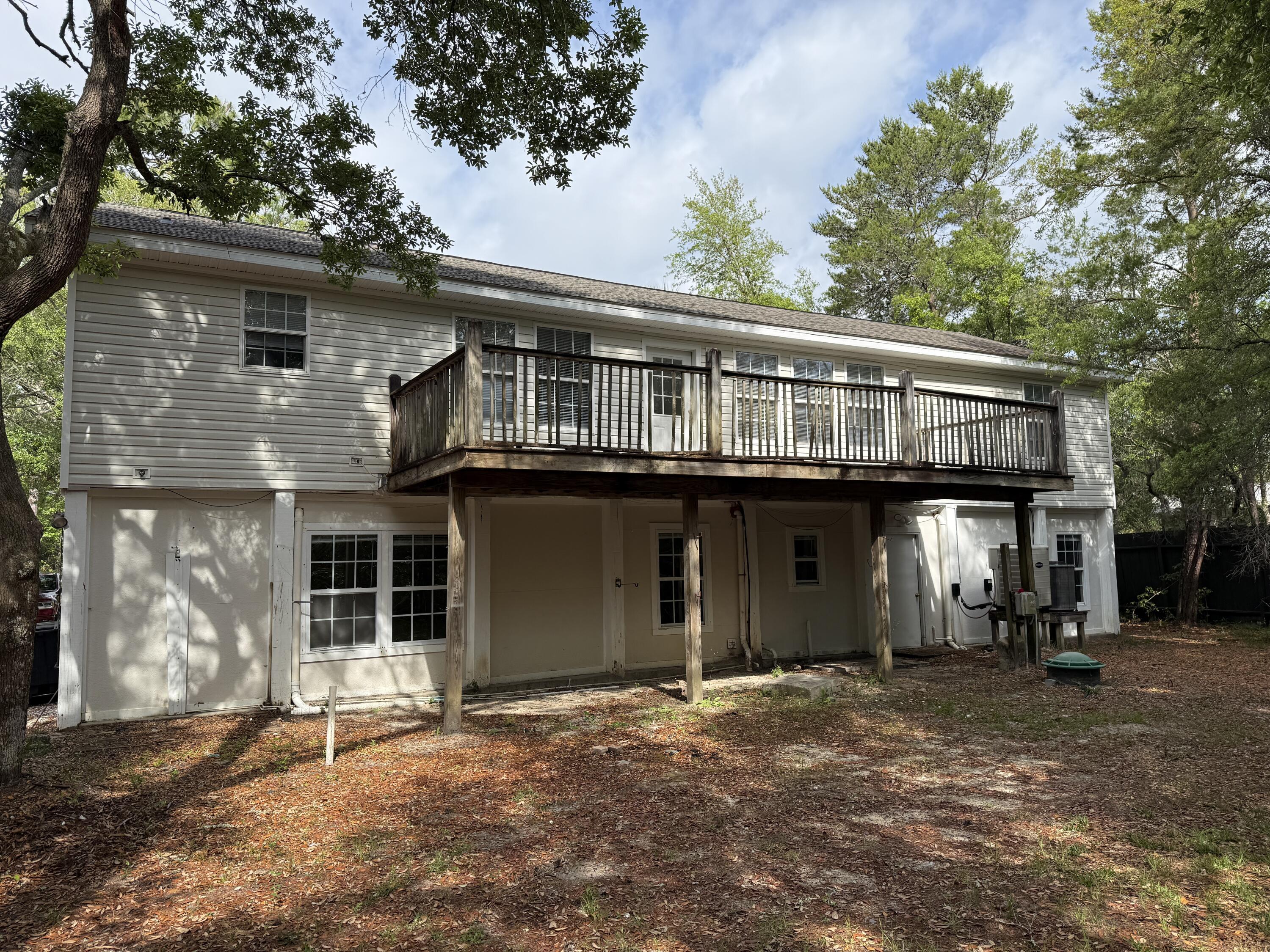 PISCES COVE 2ND ADDN - Residential Lease