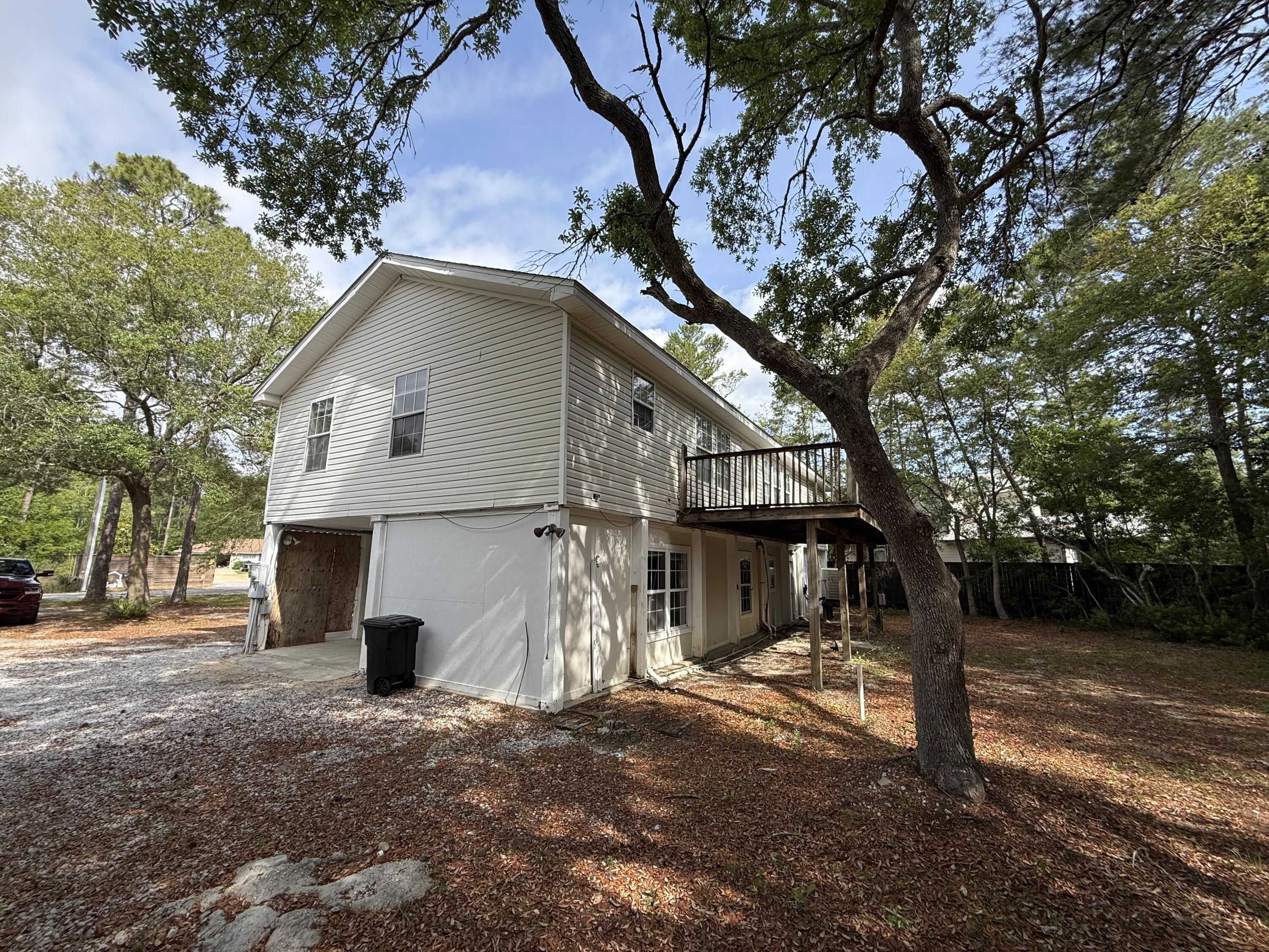 PISCES COVE 2ND ADDN - Residential Lease