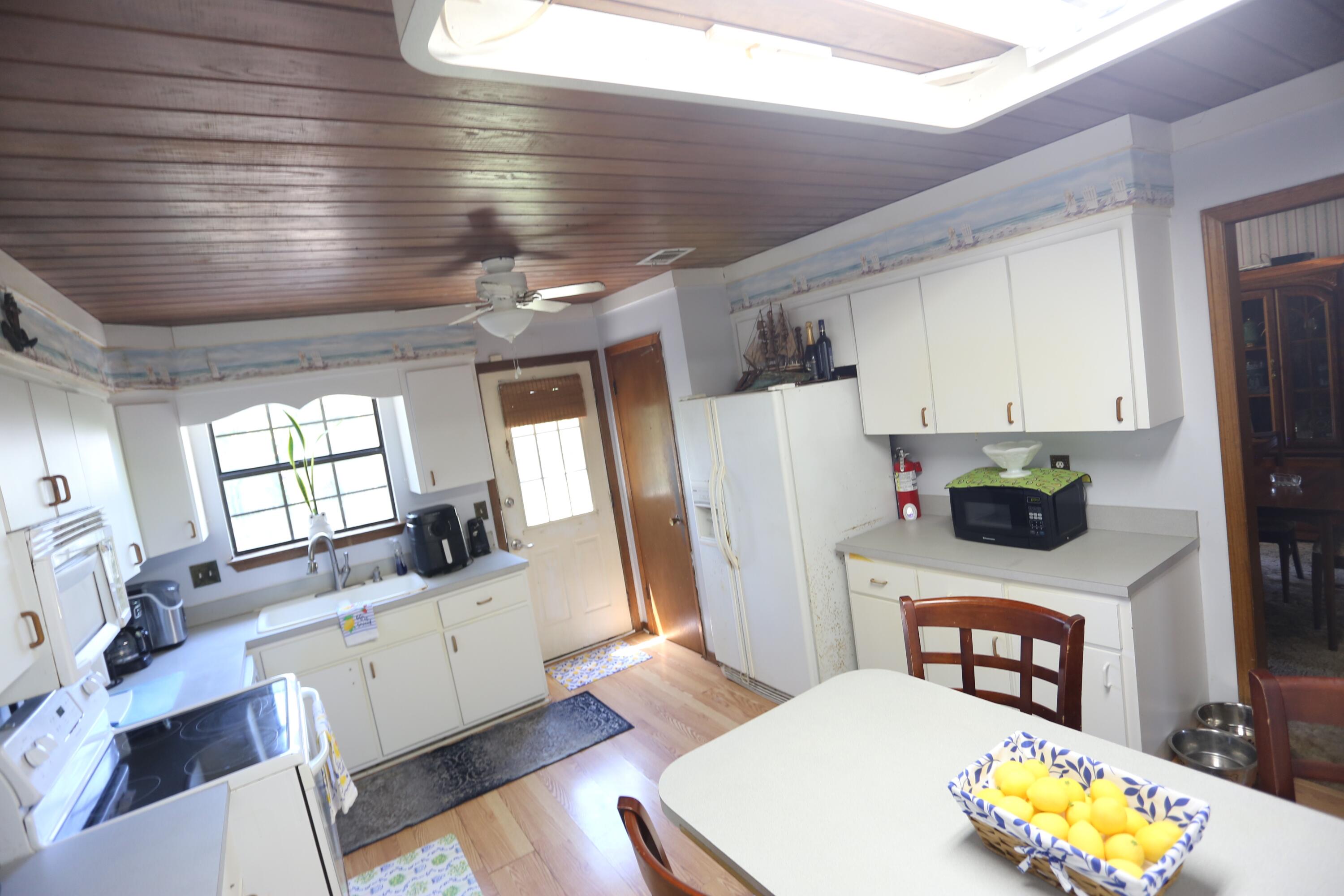Timberlake Estates 1st ADDN - Residential