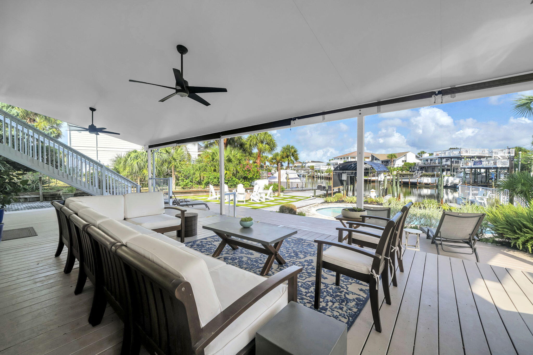 HOLIDAY ISLE - Residential