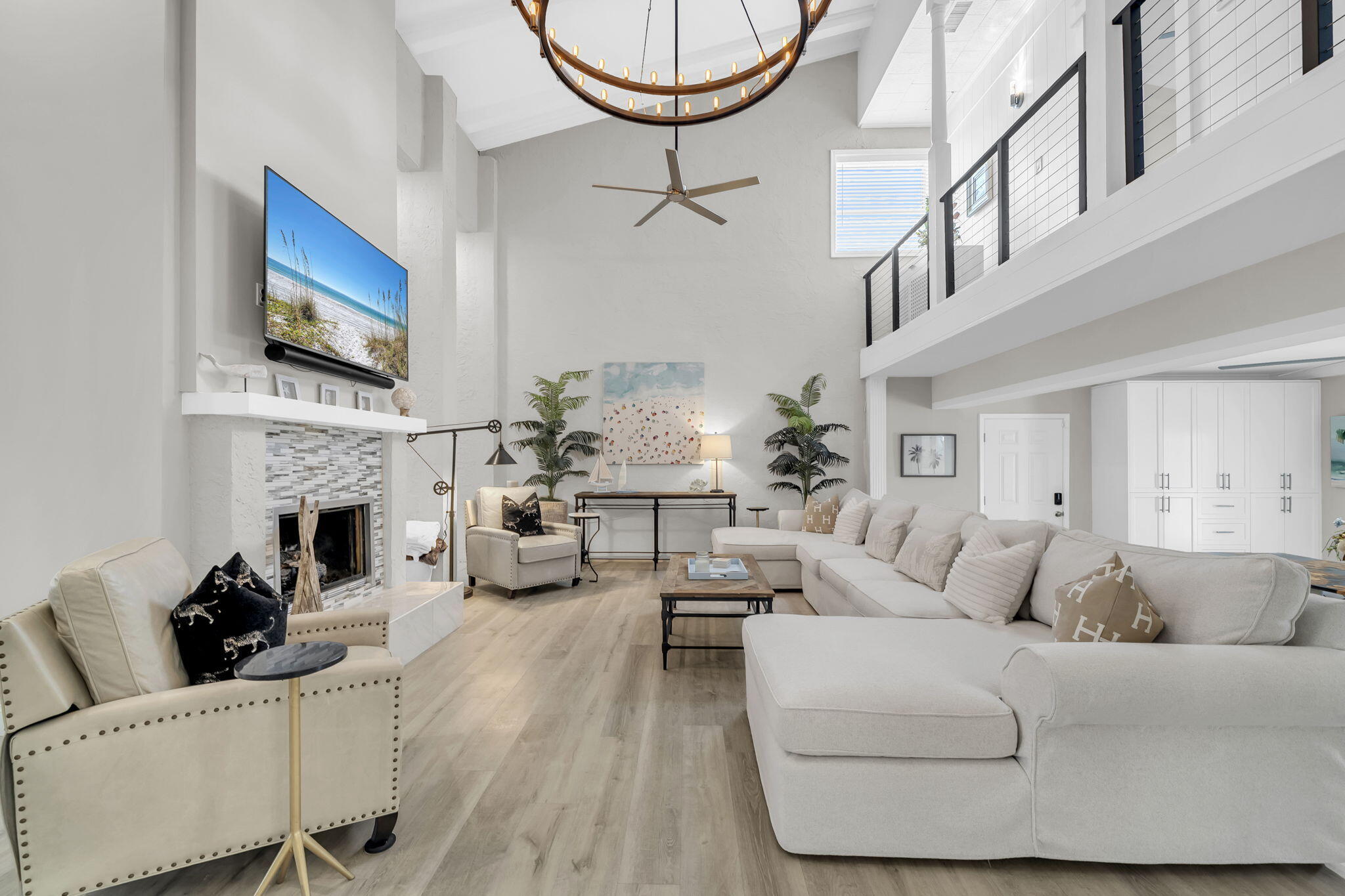 HOLIDAY ISLE - Residential