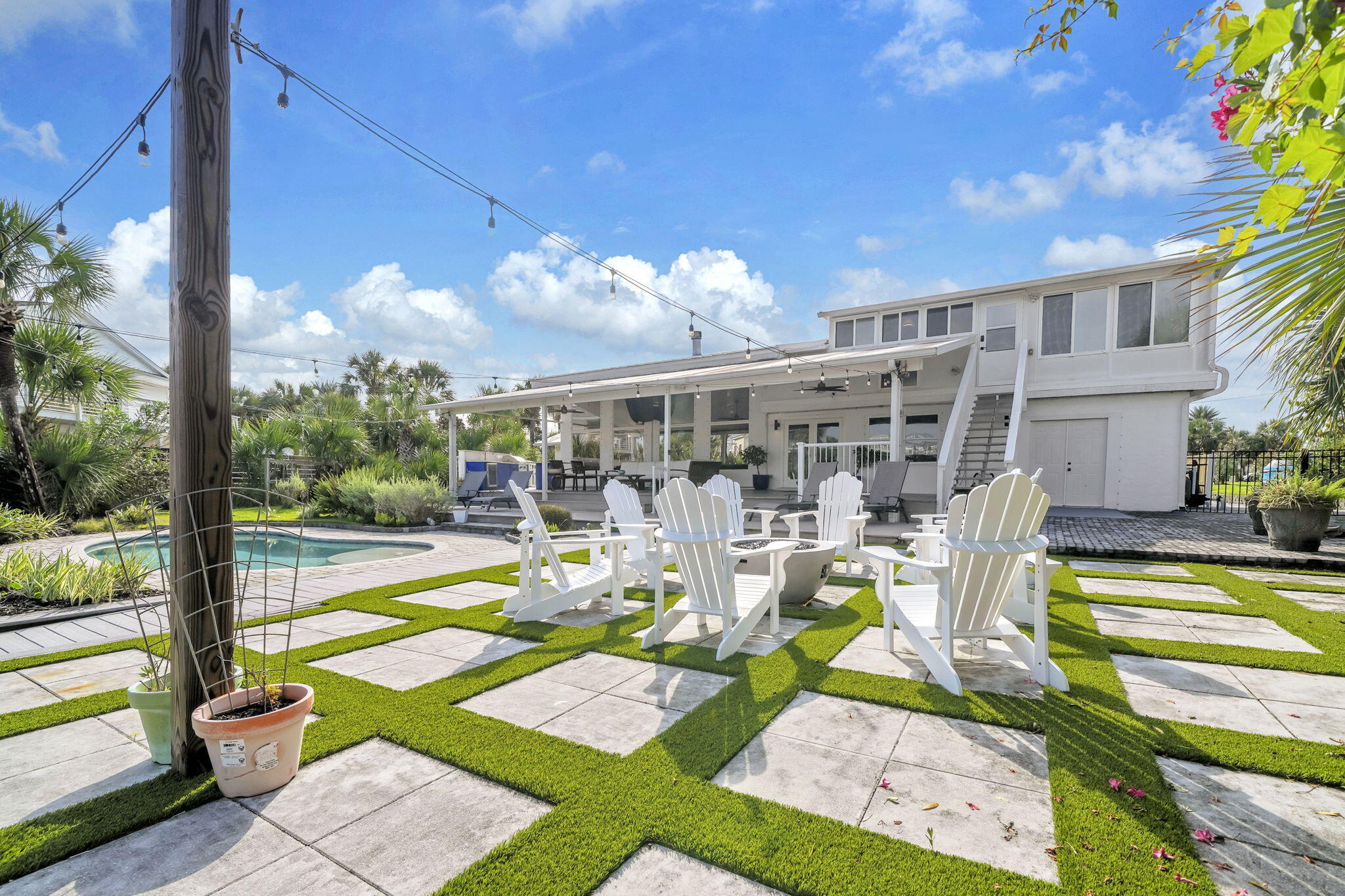HOLIDAY ISLE - Residential
