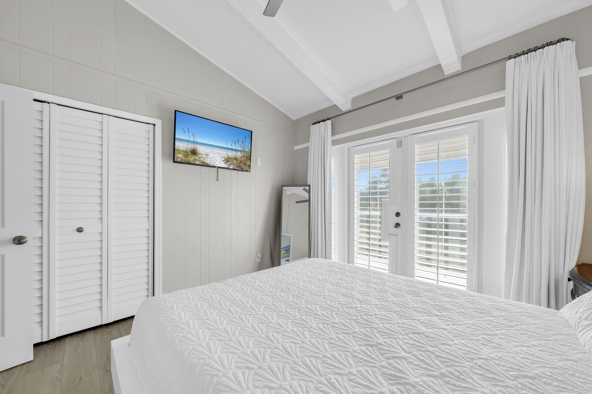 HOLIDAY ISLE - Residential