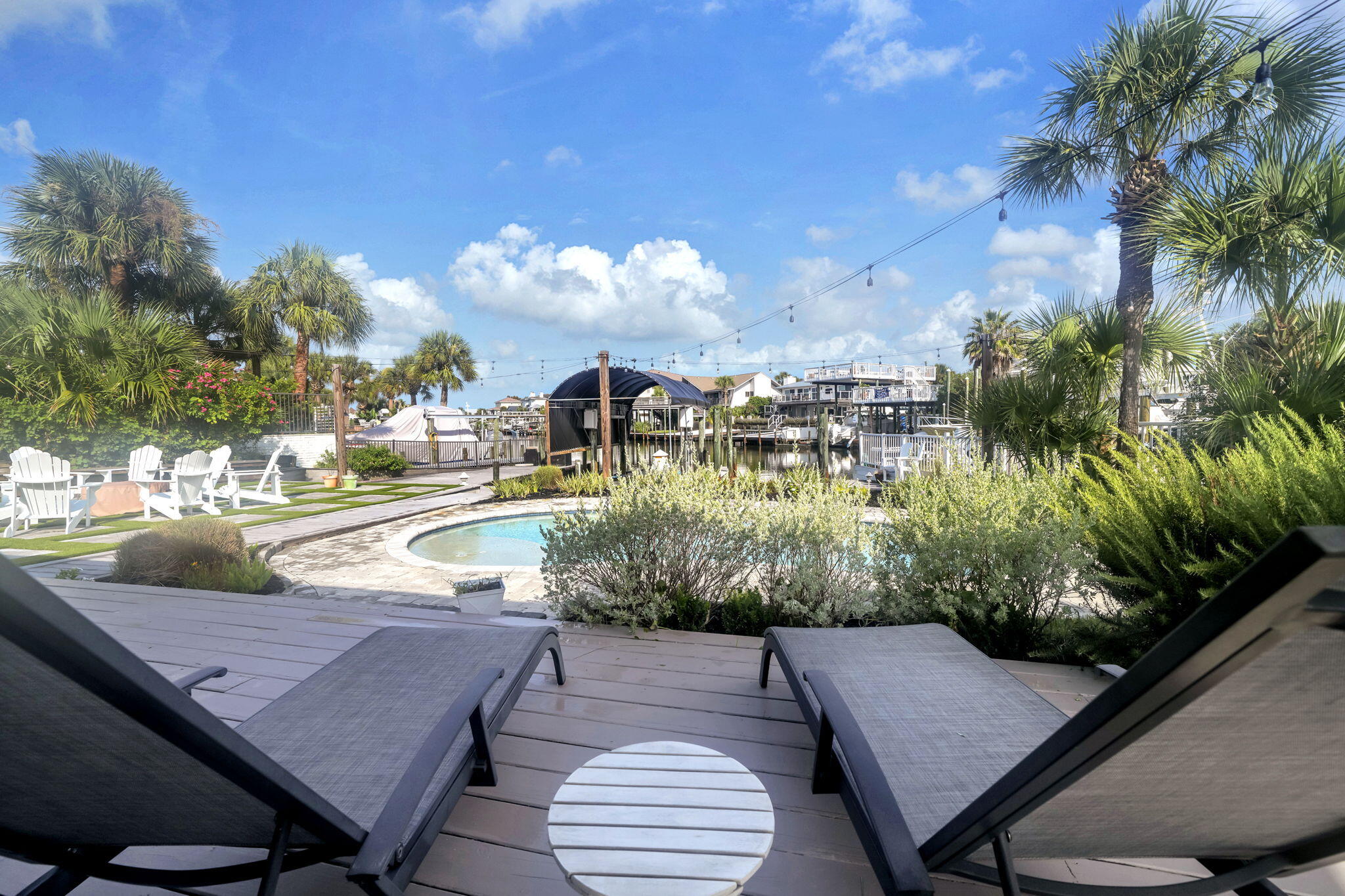 HOLIDAY ISLE - Residential