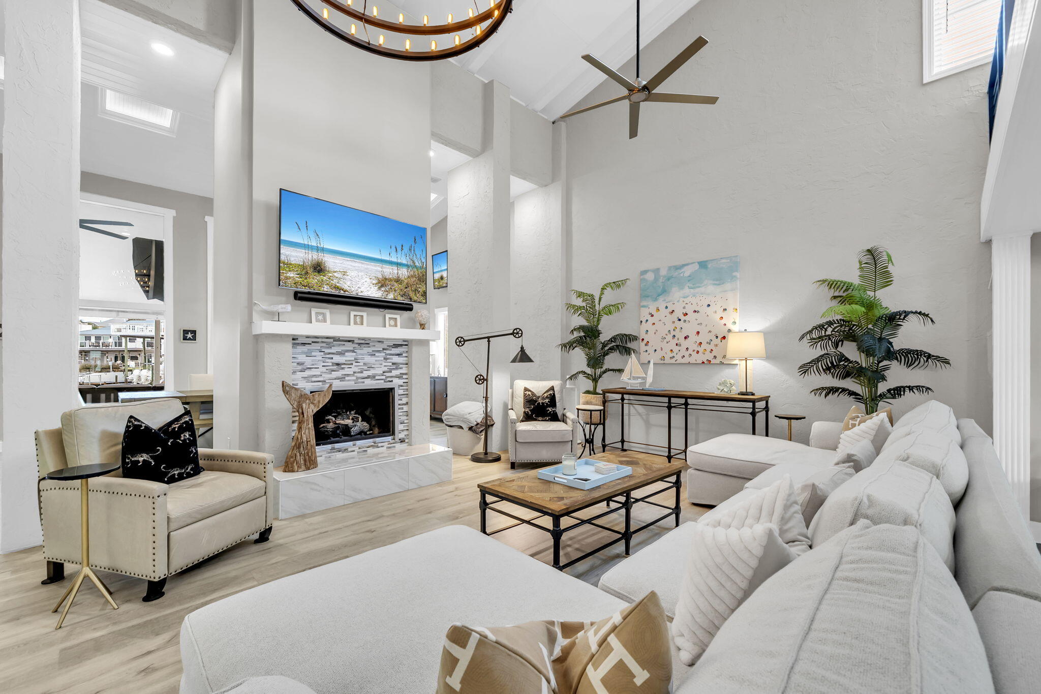 HOLIDAY ISLE - Residential