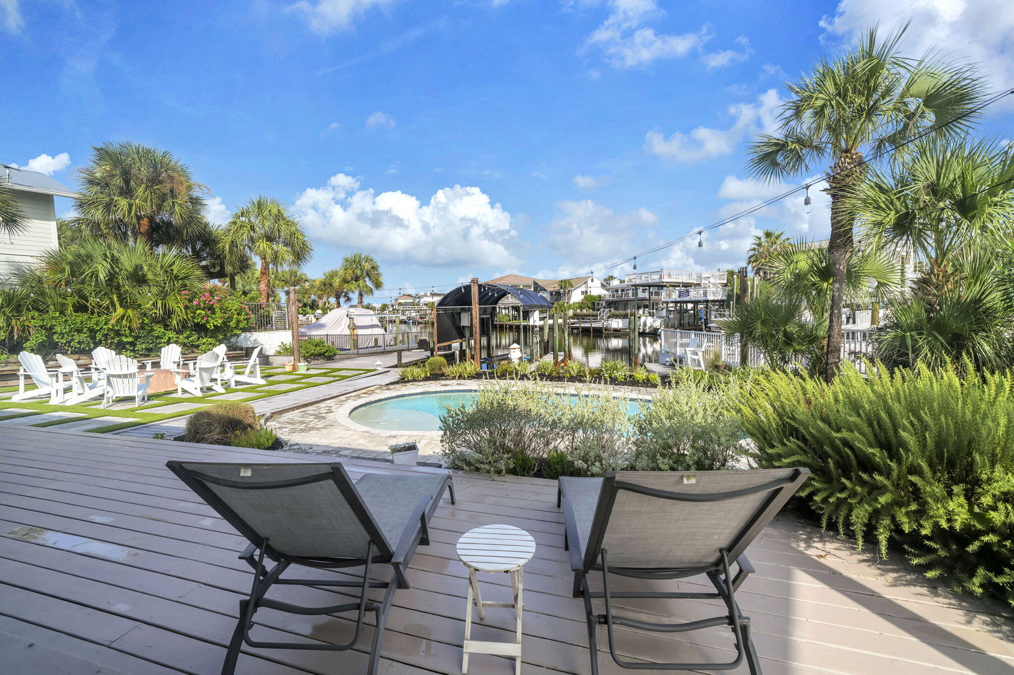 HOLIDAY ISLE - Residential