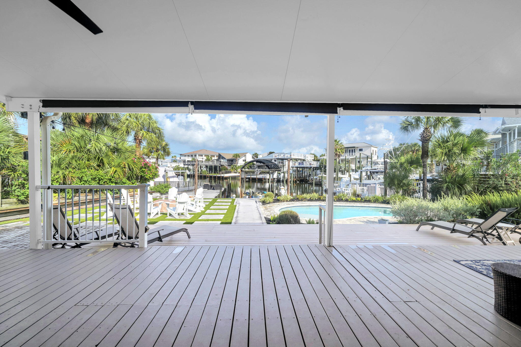 HOLIDAY ISLE - Residential
