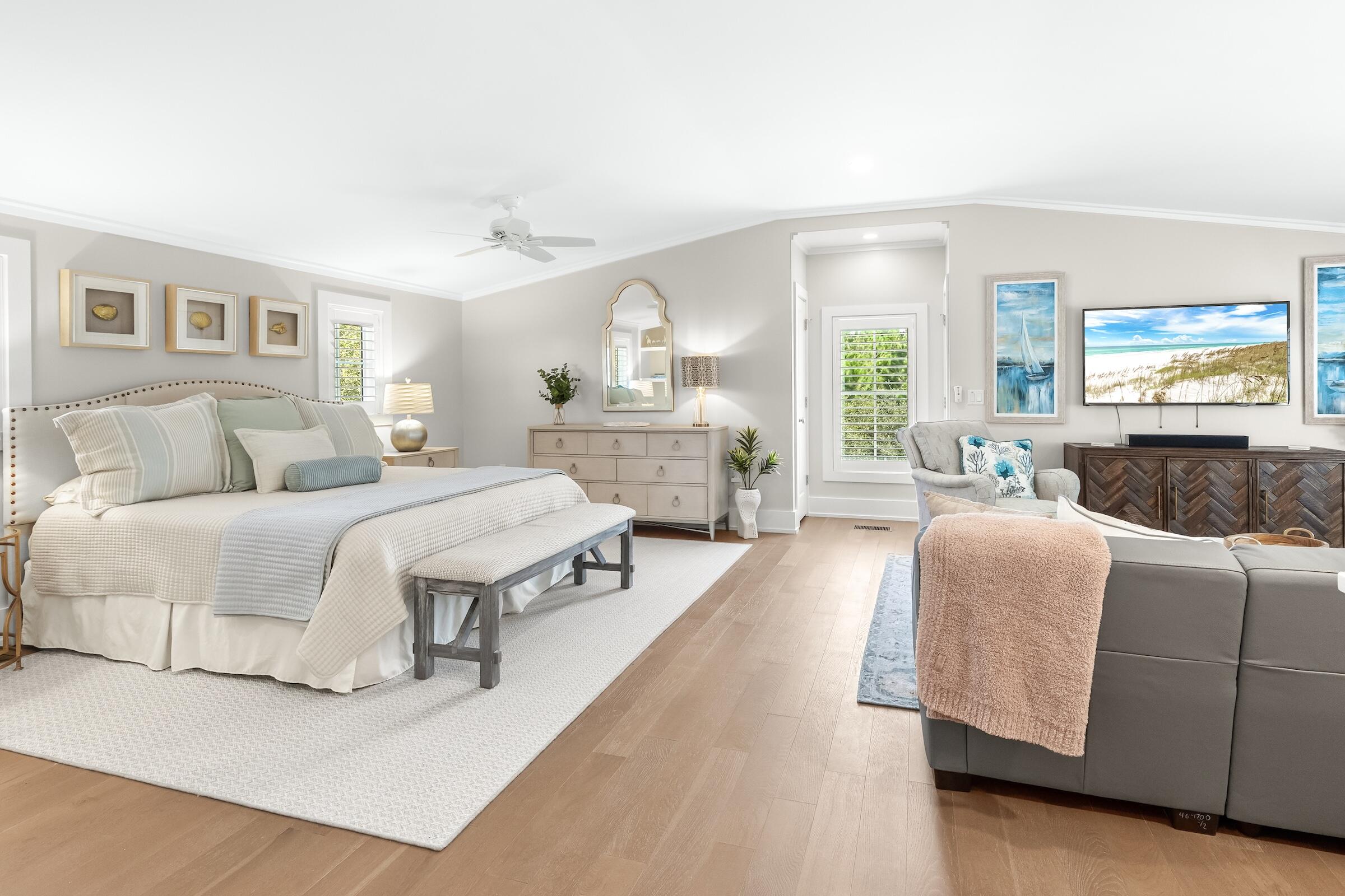 FOUR MILE VILLAGE - Residential