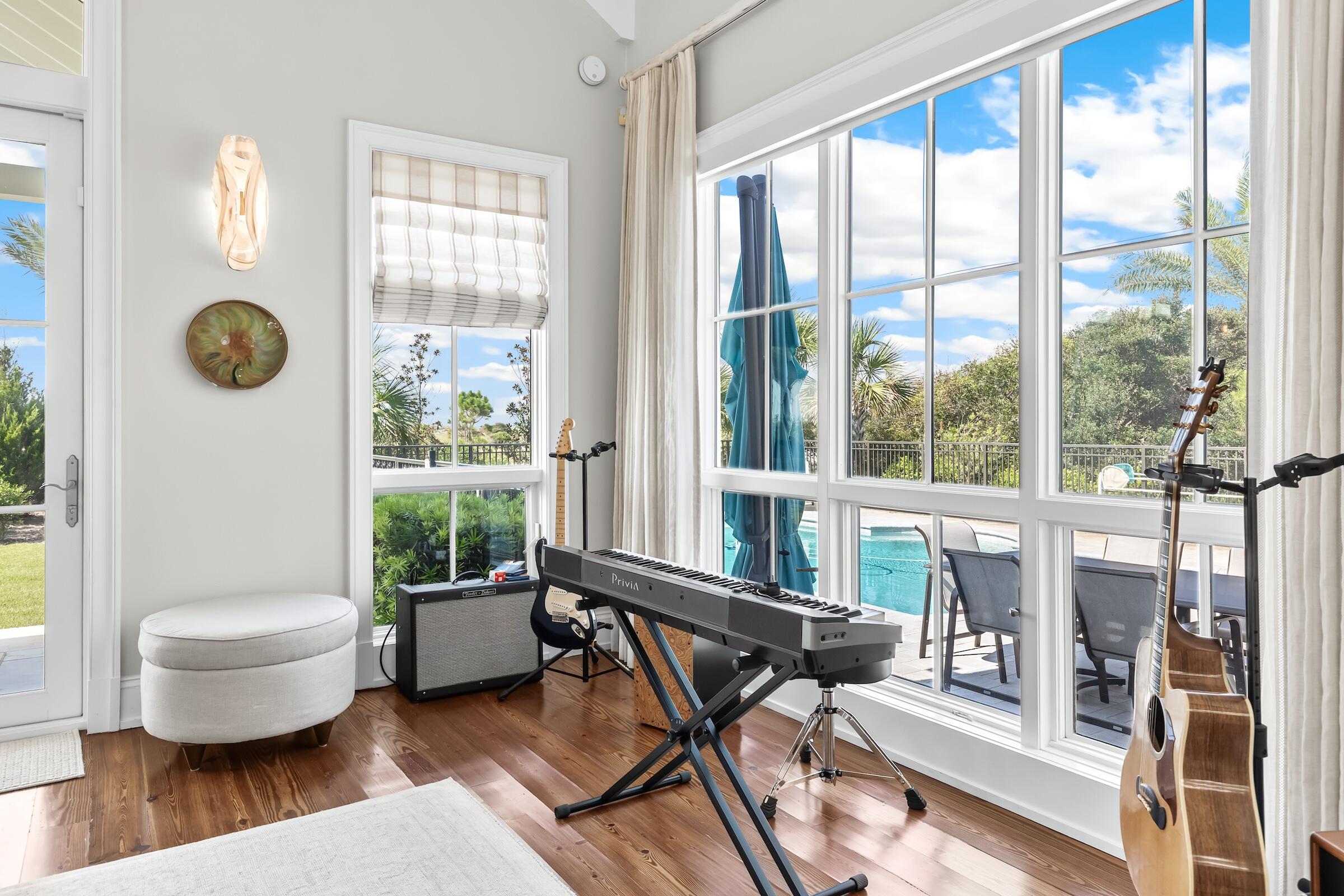 FOUR MILE VILLAGE - Residential