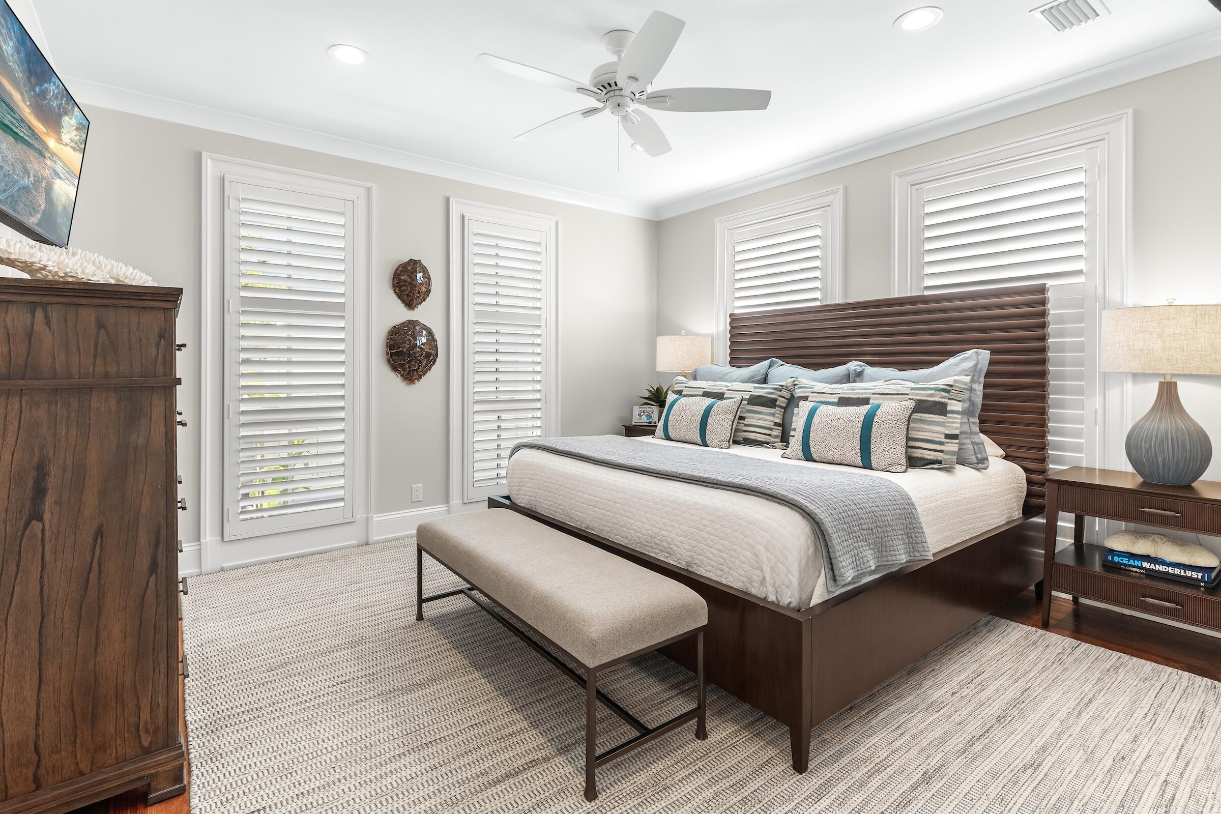 FOUR MILE VILLAGE - Residential