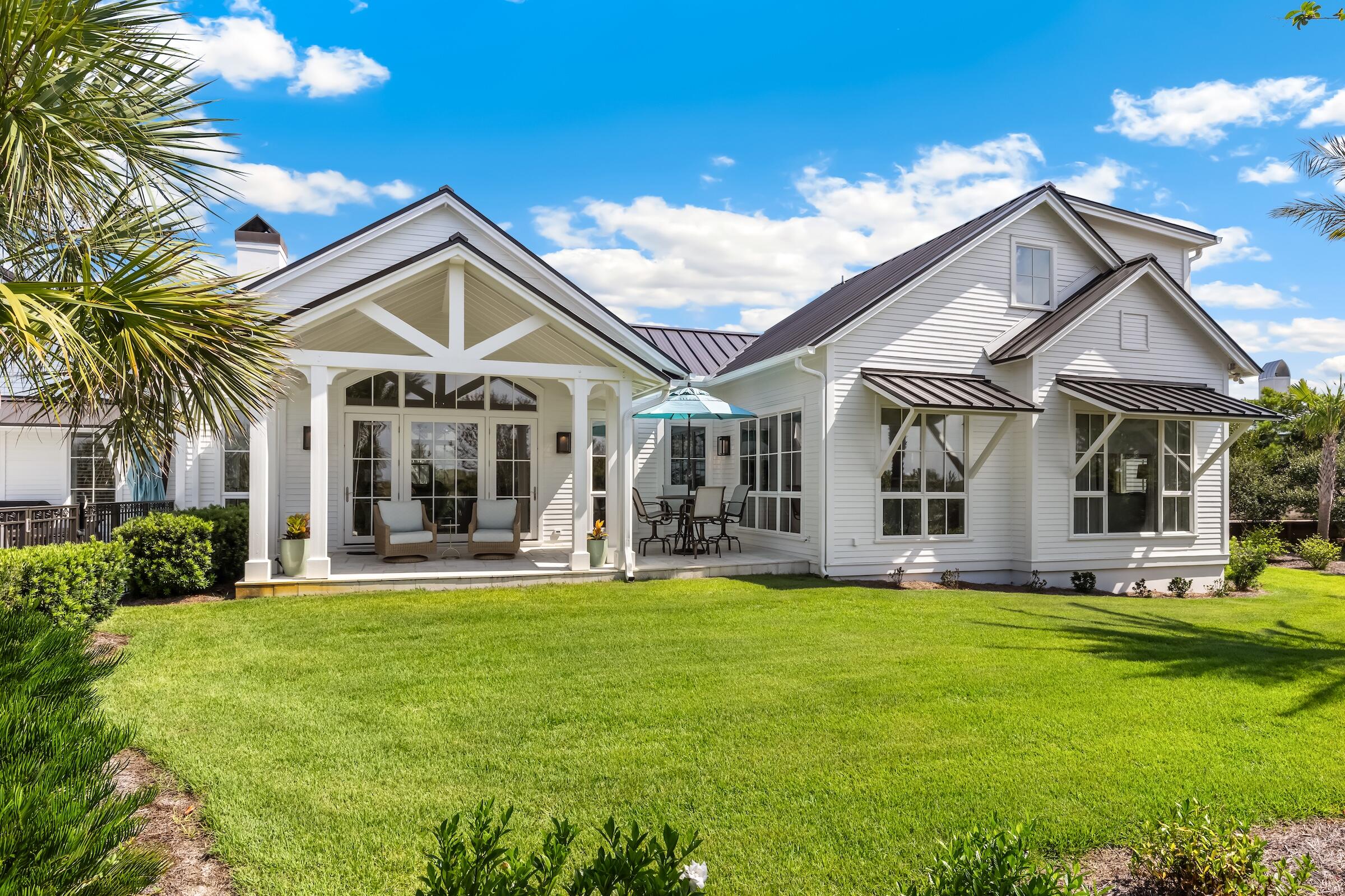 FOUR MILE VILLAGE - Residential