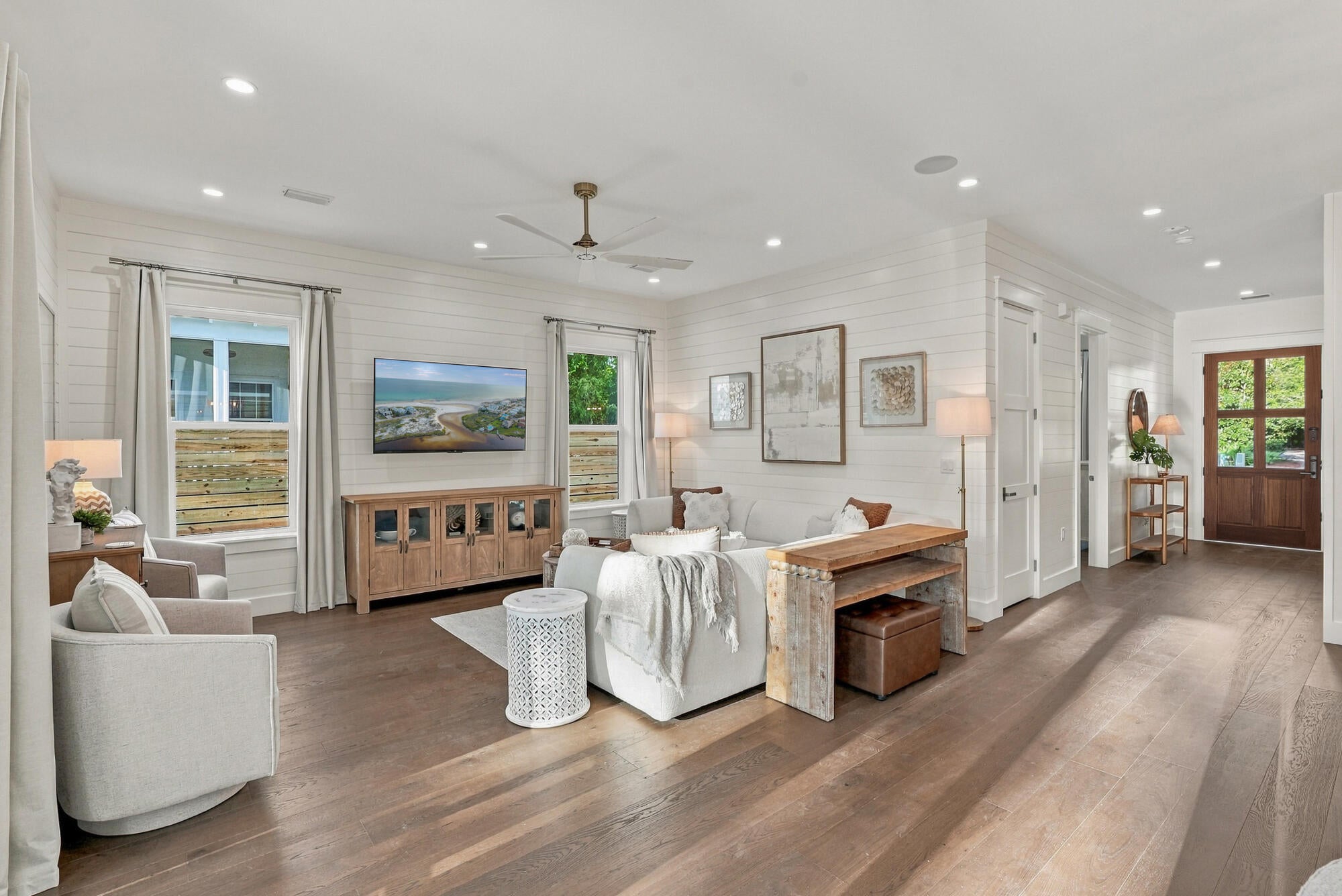 NO RECORDED SUBDIVISION - Residential