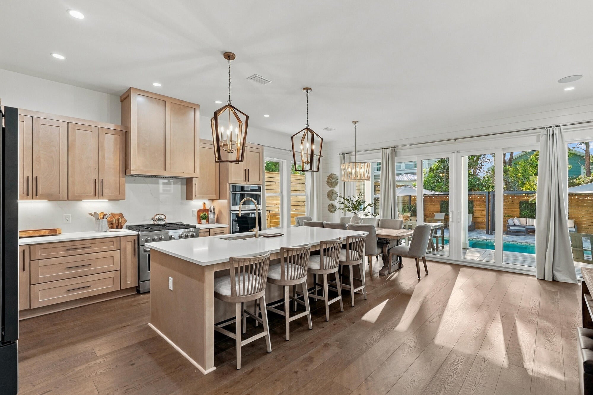 NO RECORDED SUBDIVISION - Residential