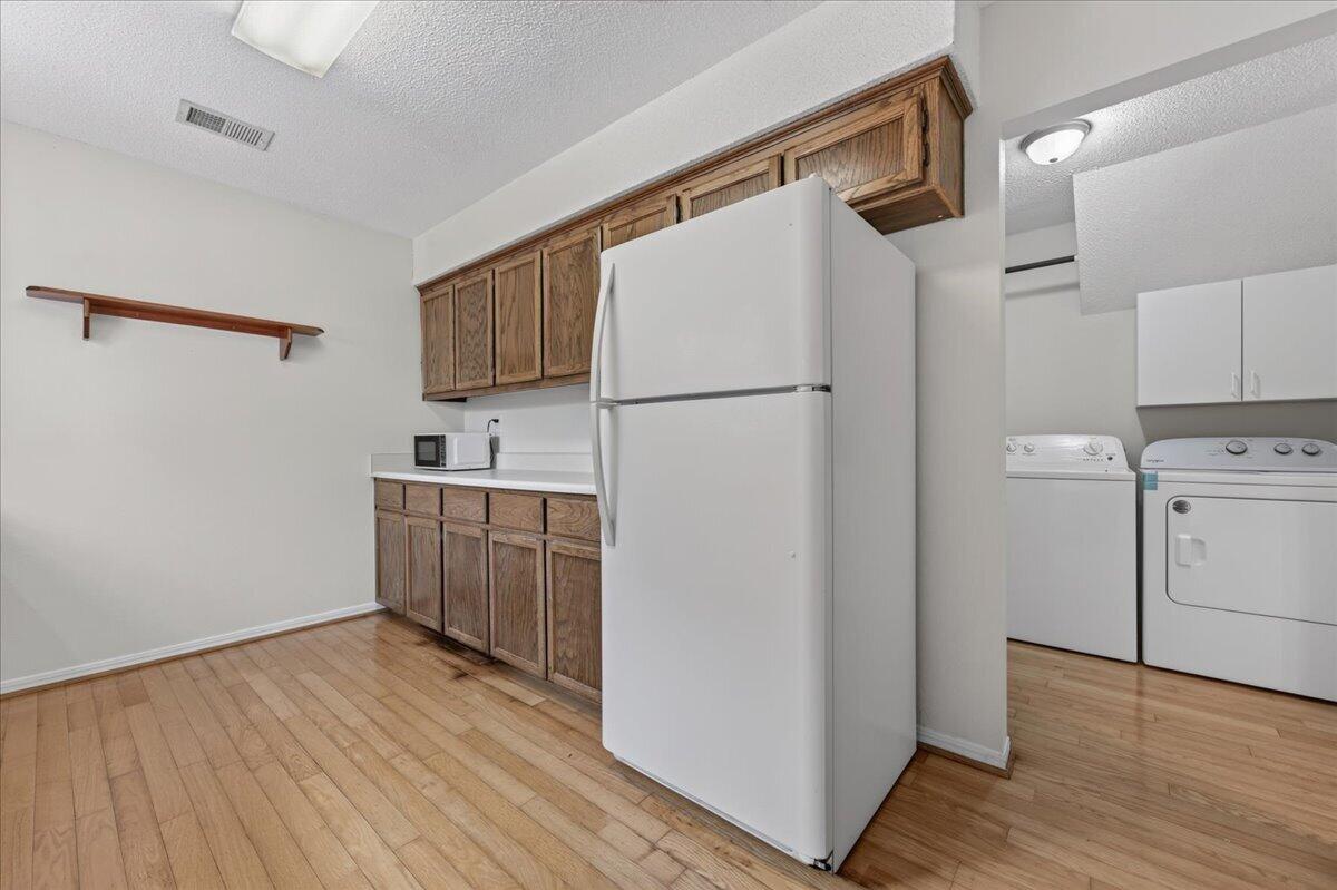 VALLEY T/H - Residential