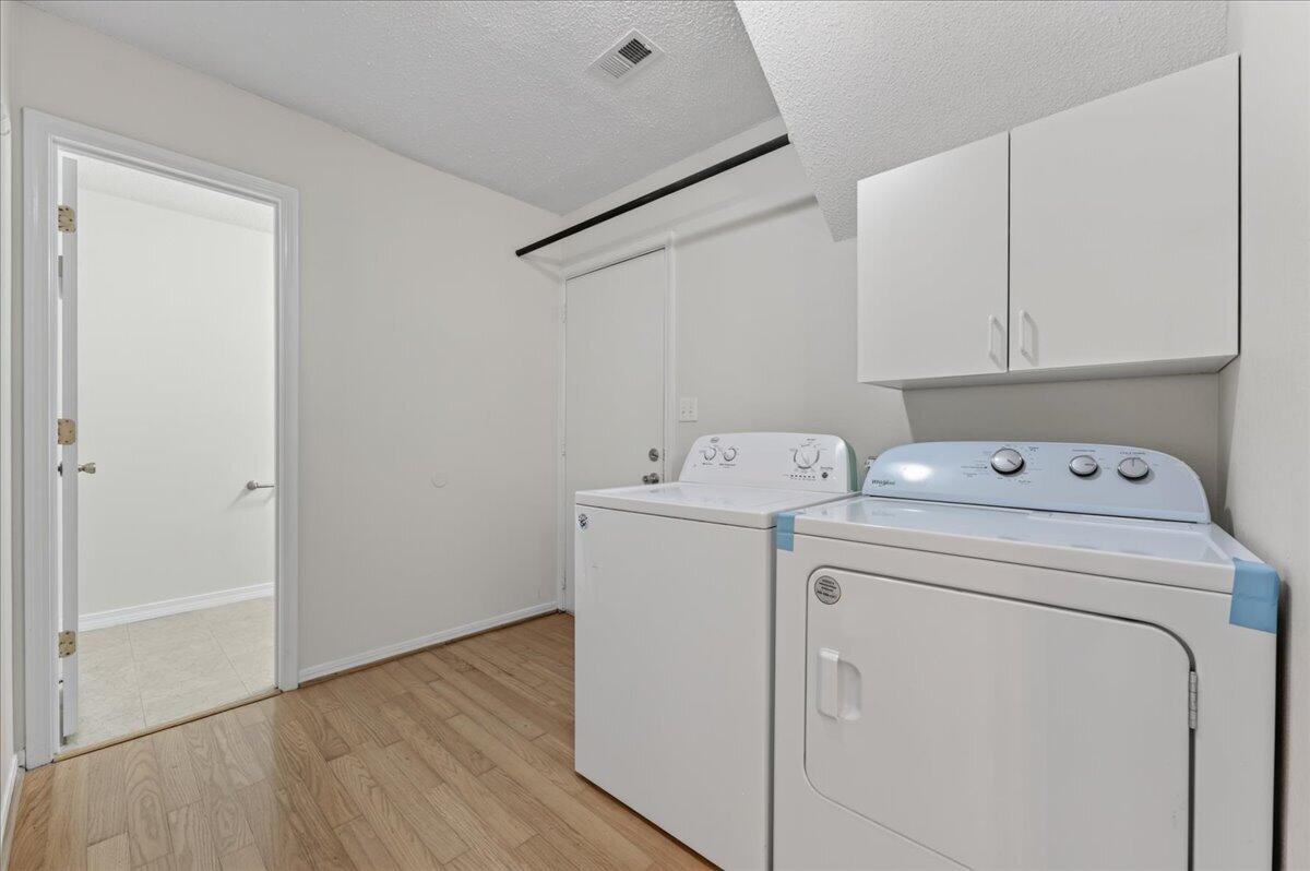 VALLEY T/H - Residential