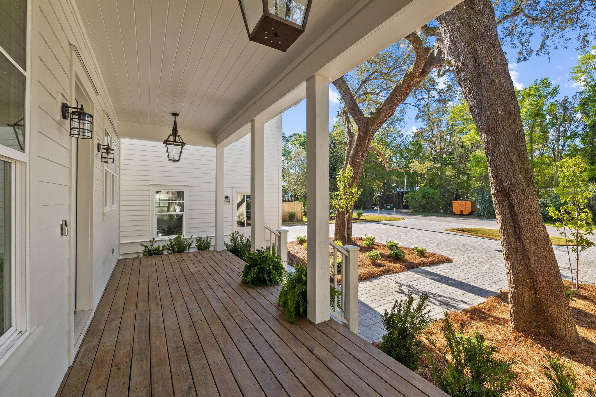 DAUGHETTES AMENDED - Residential