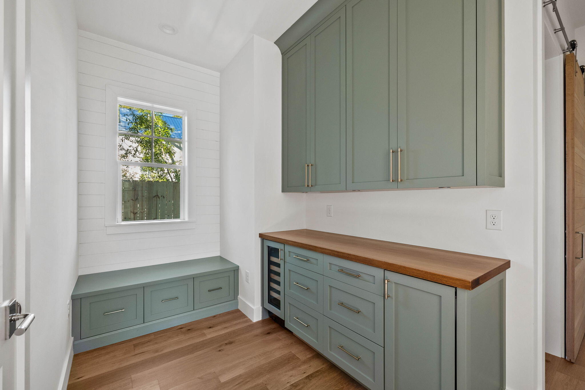 DAUGHETTES AMENDED - Residential