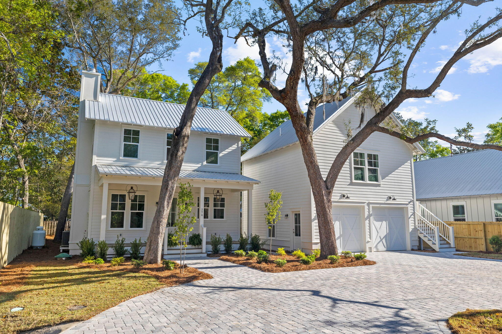 DAUGHETTES AMENDED - Residential